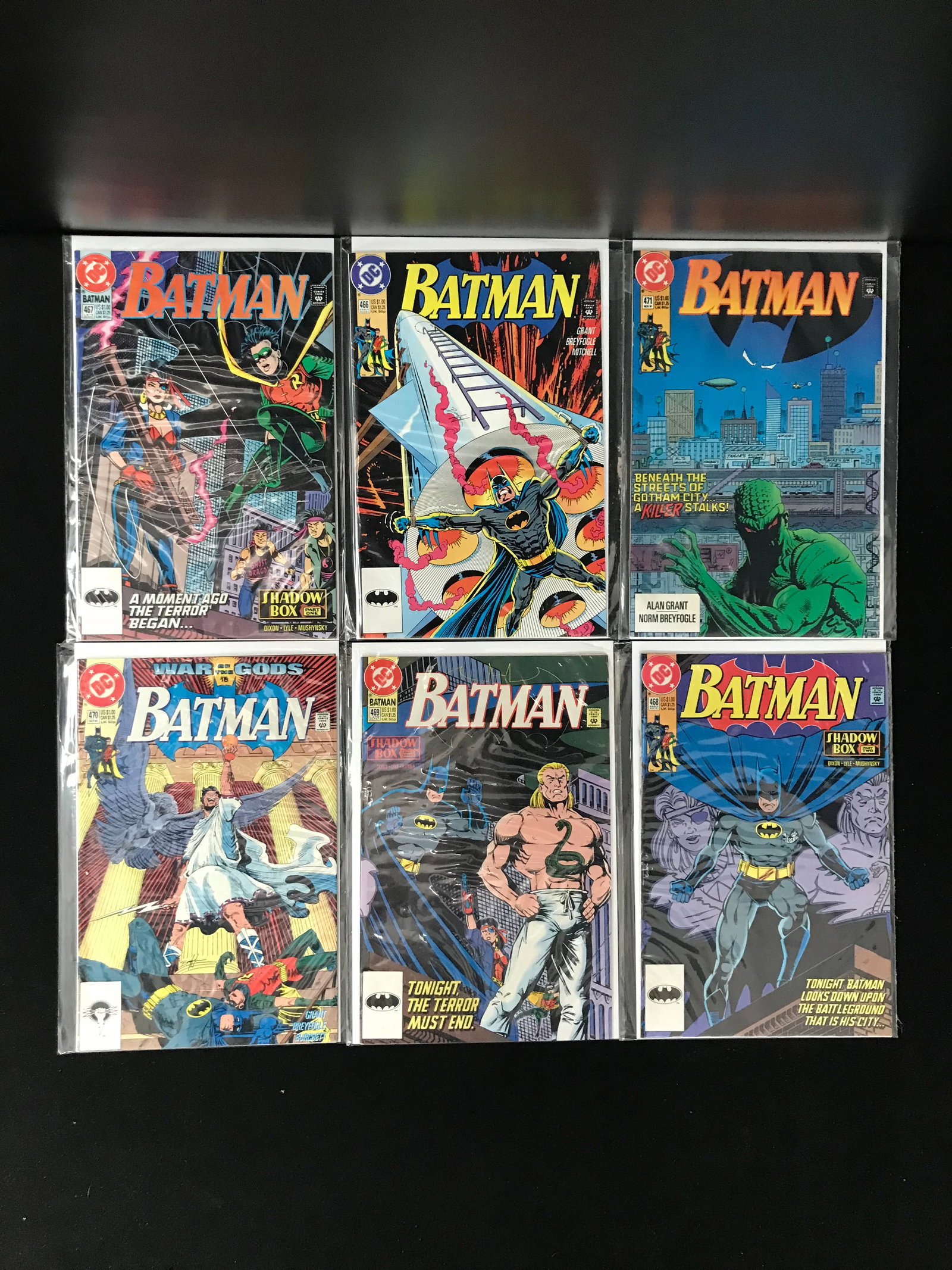DC COMICS BATMAN COMIC BOOK LOT: Prices are in Canadian dollars