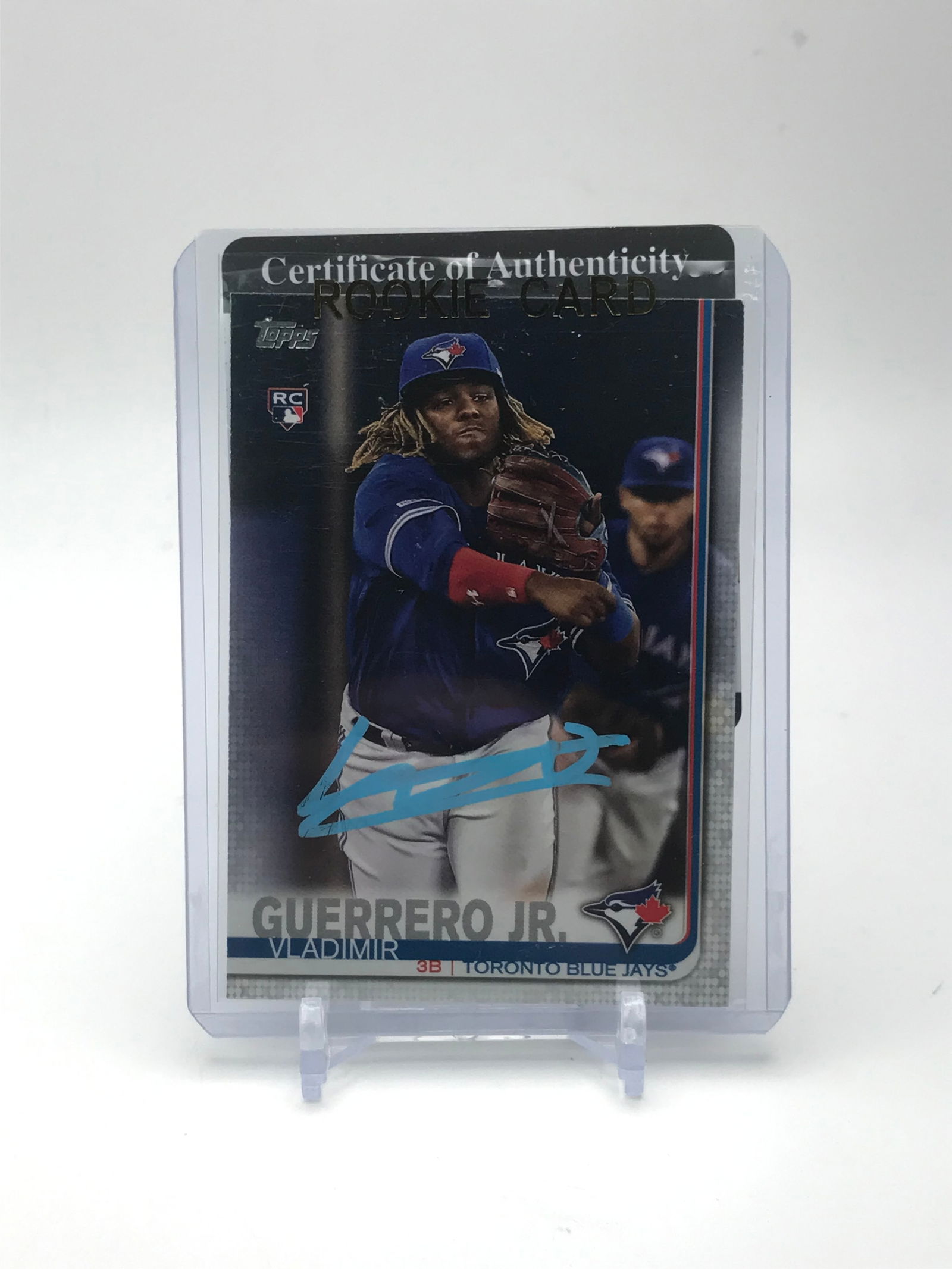 VLADIMIE GUERRERO JR. SIGNED TOPPS ROOKIE CARD (PRO CERT COA) (1 of 2)