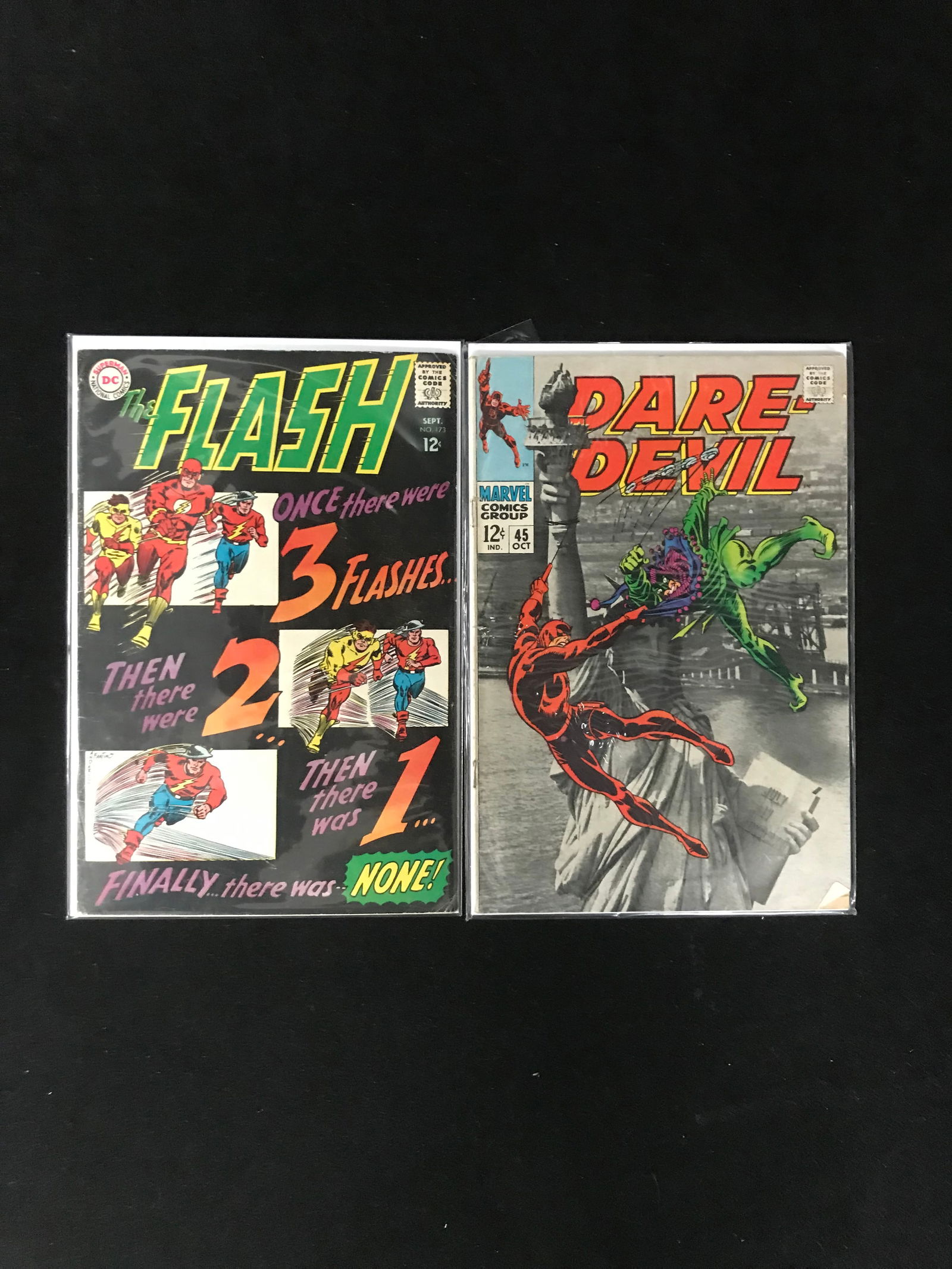 MARVEL AND DC SILVER AGE COMIC BOOK LOT THE FLASH AND DAREDEVIL (1 of 1)