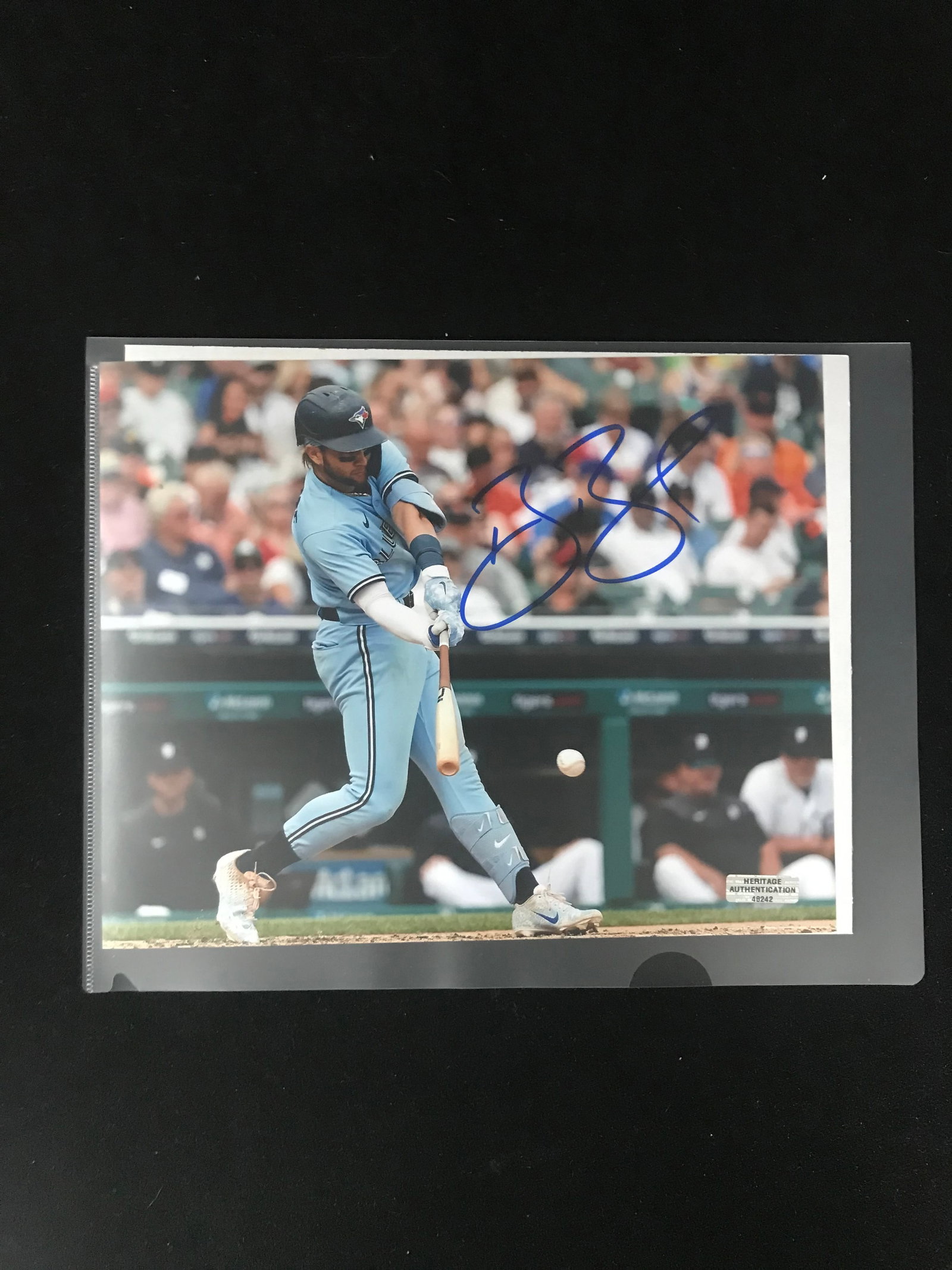 BO BUCHETTE SIGNED TORONTO BLUE JAYS 8 X 10 (HERITAGE COA: Prices are in Canadian dollars