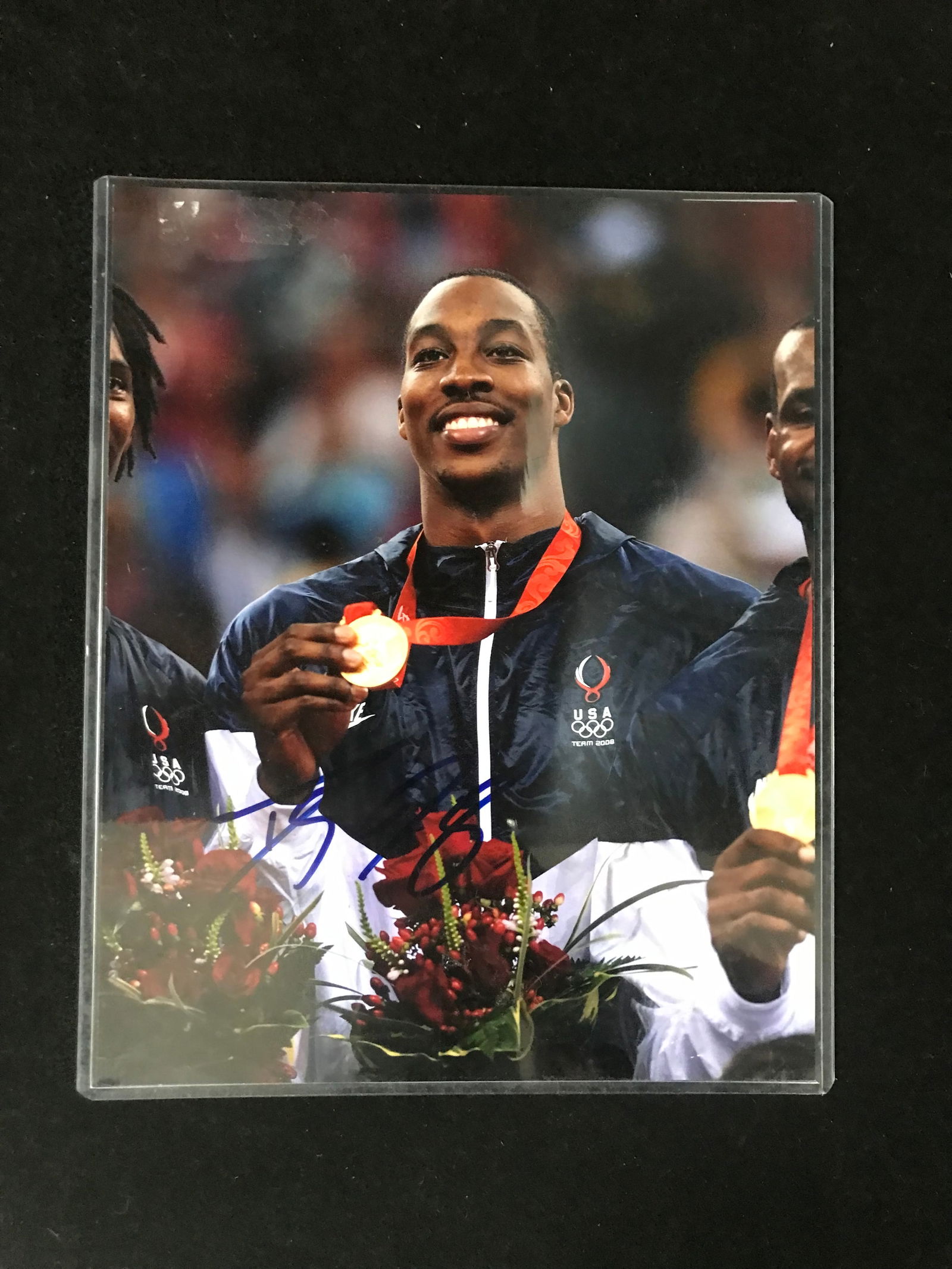 DWIGHT HOWARD SIGNED TEAM USA 8 X 10 (WEST COAST COLLECTIBLES COA) (1 of 2)