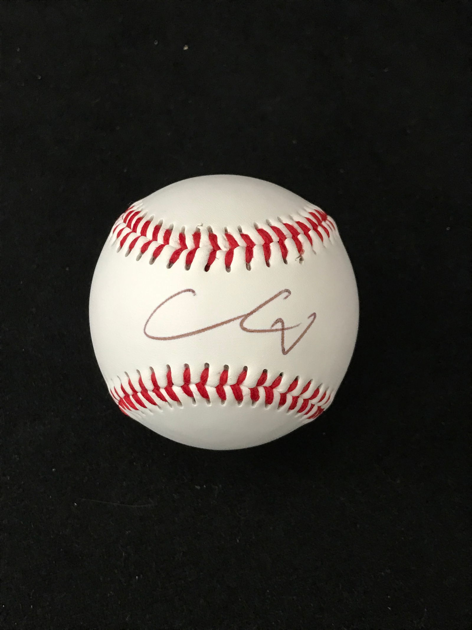 SHOHEI OHTANI SIGNED RAWLINGS BASEBALL (RED CARPET COA) (1 of 3)