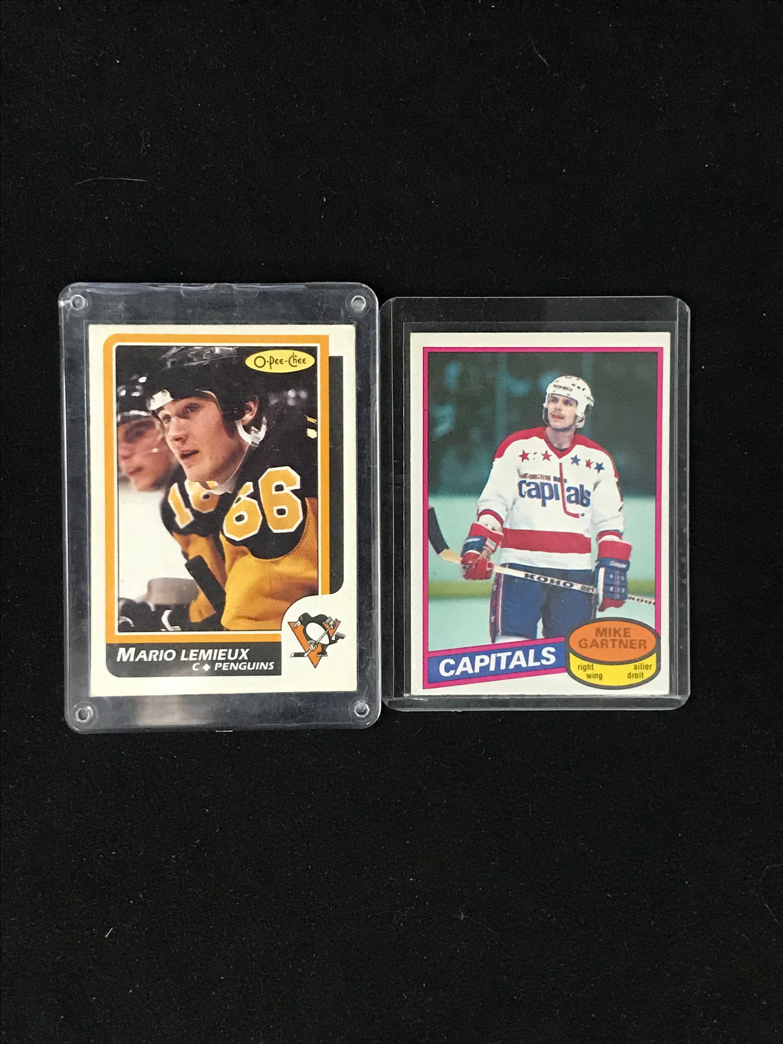 LOT OF 2 VINTAGE NHL STAR CARDS (1 of 2)