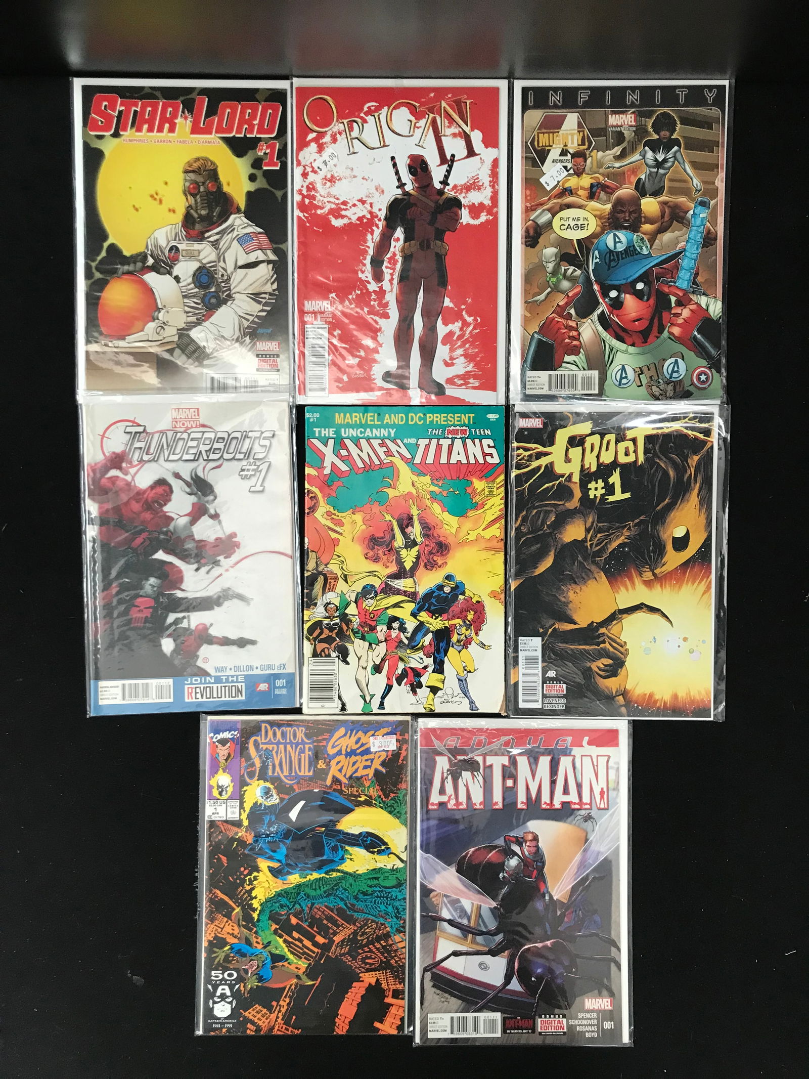 LOT OF 8 COMICS VARIOUS TITLES (MARVEL COMICS) (1 of 1)