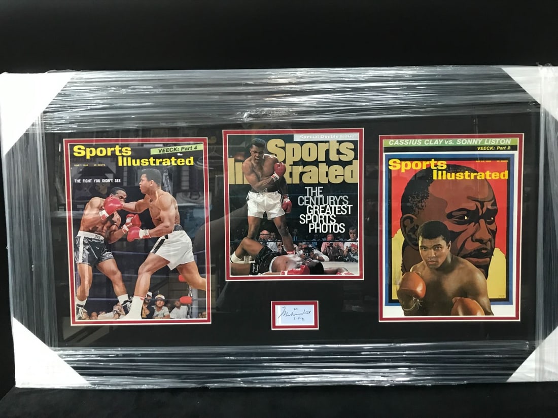 MUHAMMED ALI SIGNED 36X19 FRAMED SPORTS ILLUSTRATED DISPLAY (PSA LOA) (1 of 3)