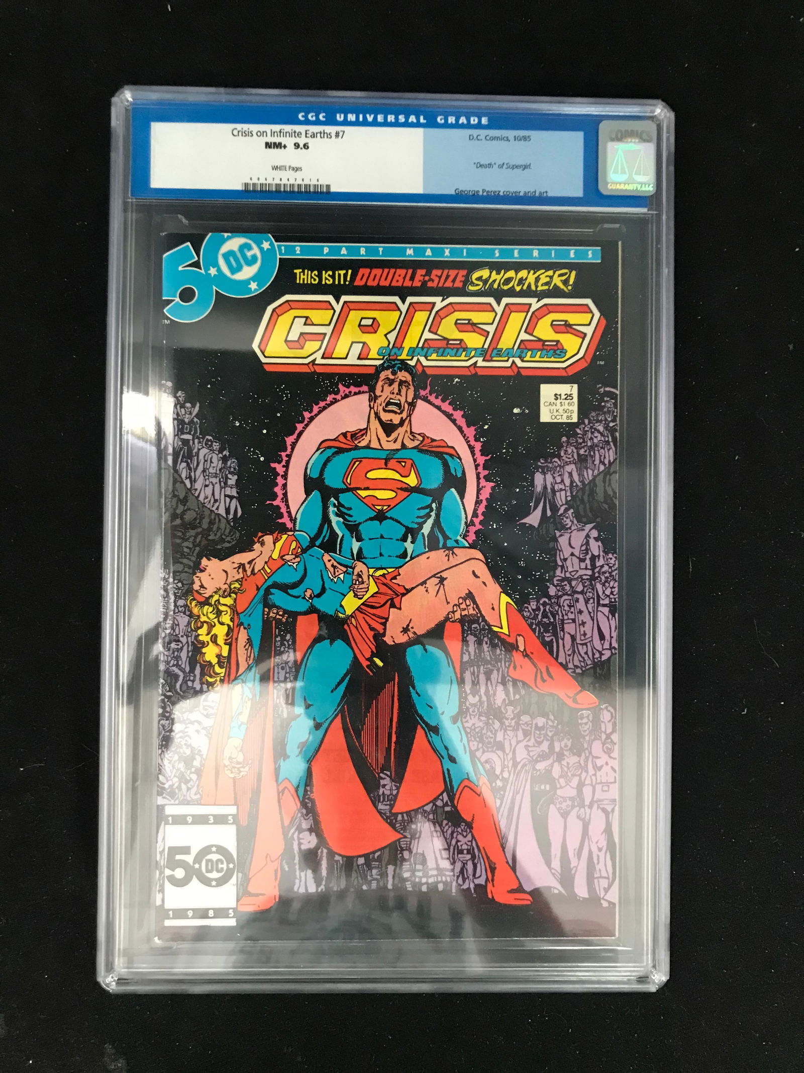 DC COMICS NO.7 CRISIS ON INFINITE EARTHS CGC GRADED 9.6 (1 of 1)
