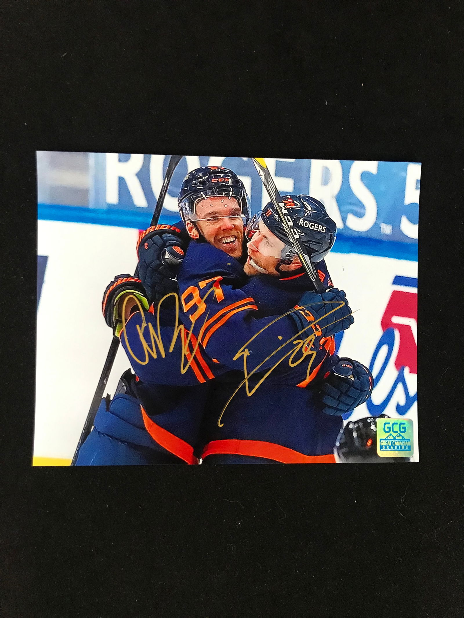 DRAISAITL AND MCDAVID SIGNED 8X10 PHOTO GCG COA (1 of 1)
