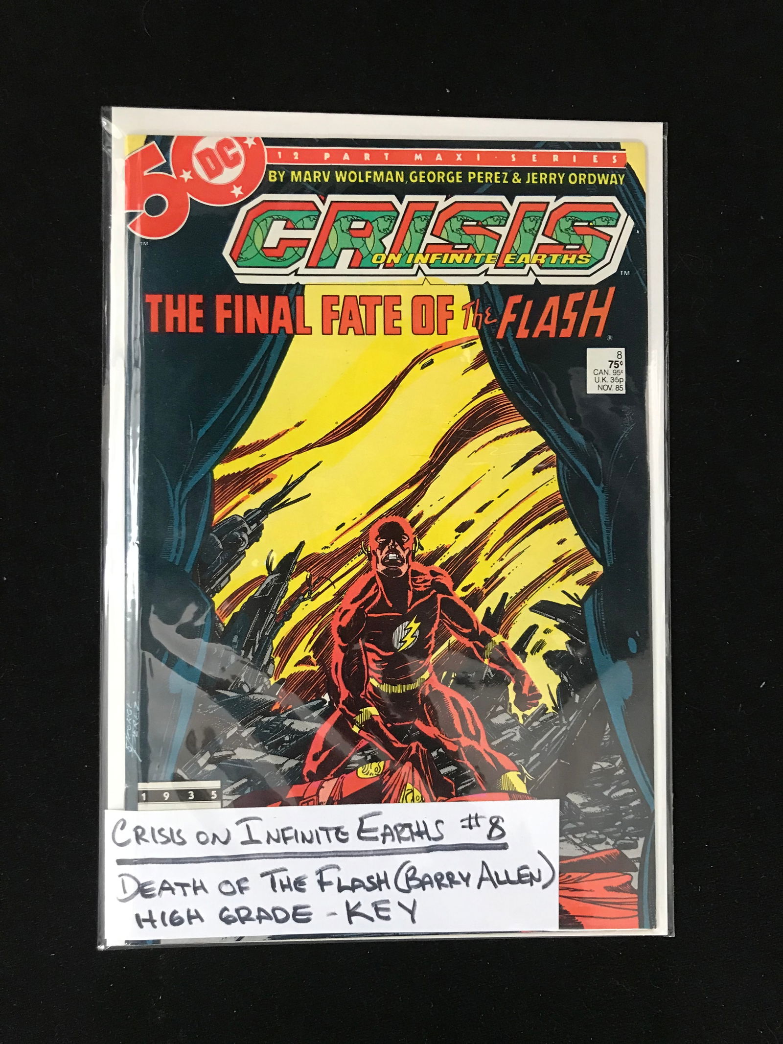 DC COMICS NO.8 CRISIS ON INFINTE EARTHS (1 of 1)