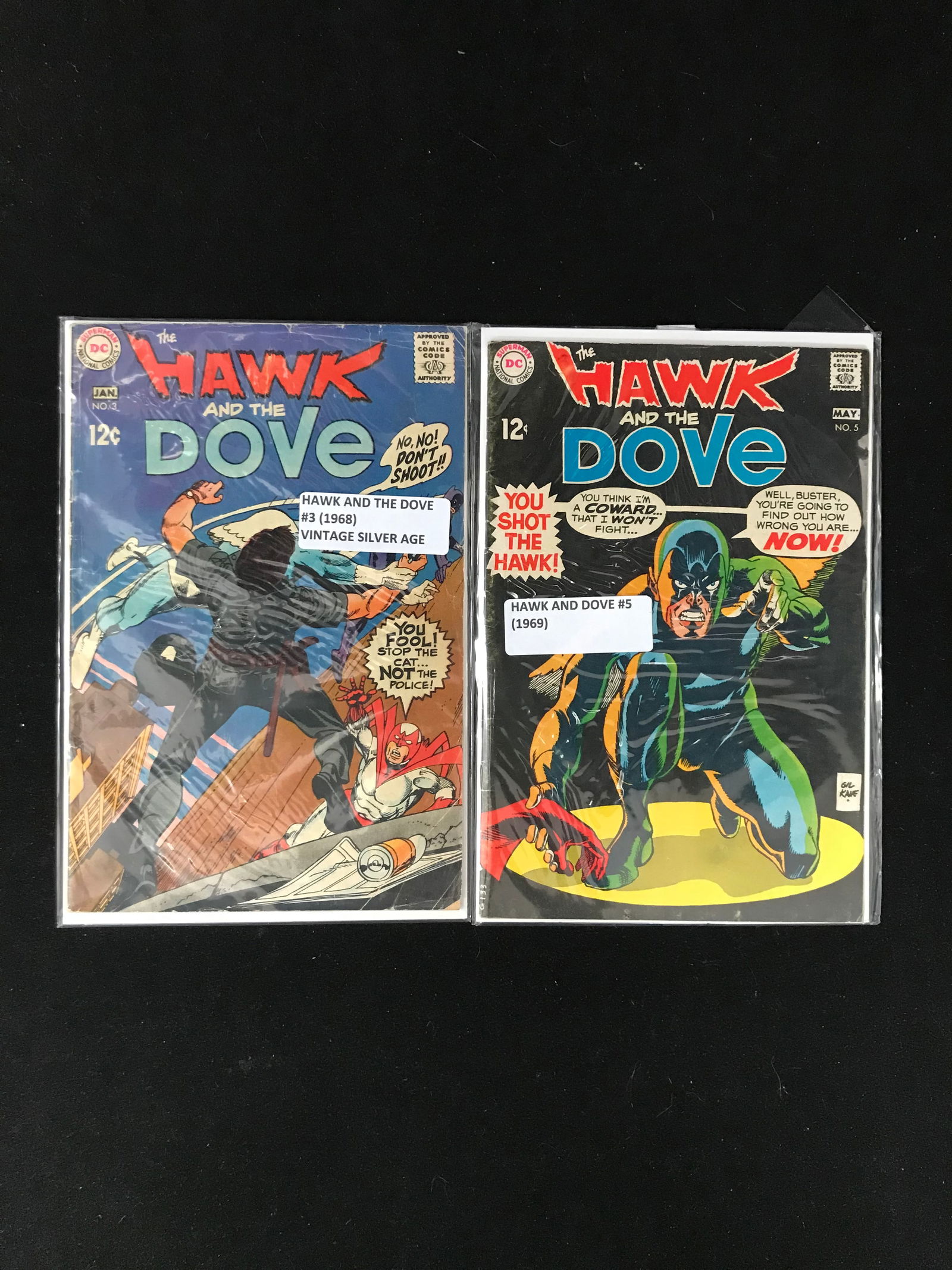 LOT OF 2 HAWK AND THE DOVE COMICS (DC COMICS) (1 of 1)