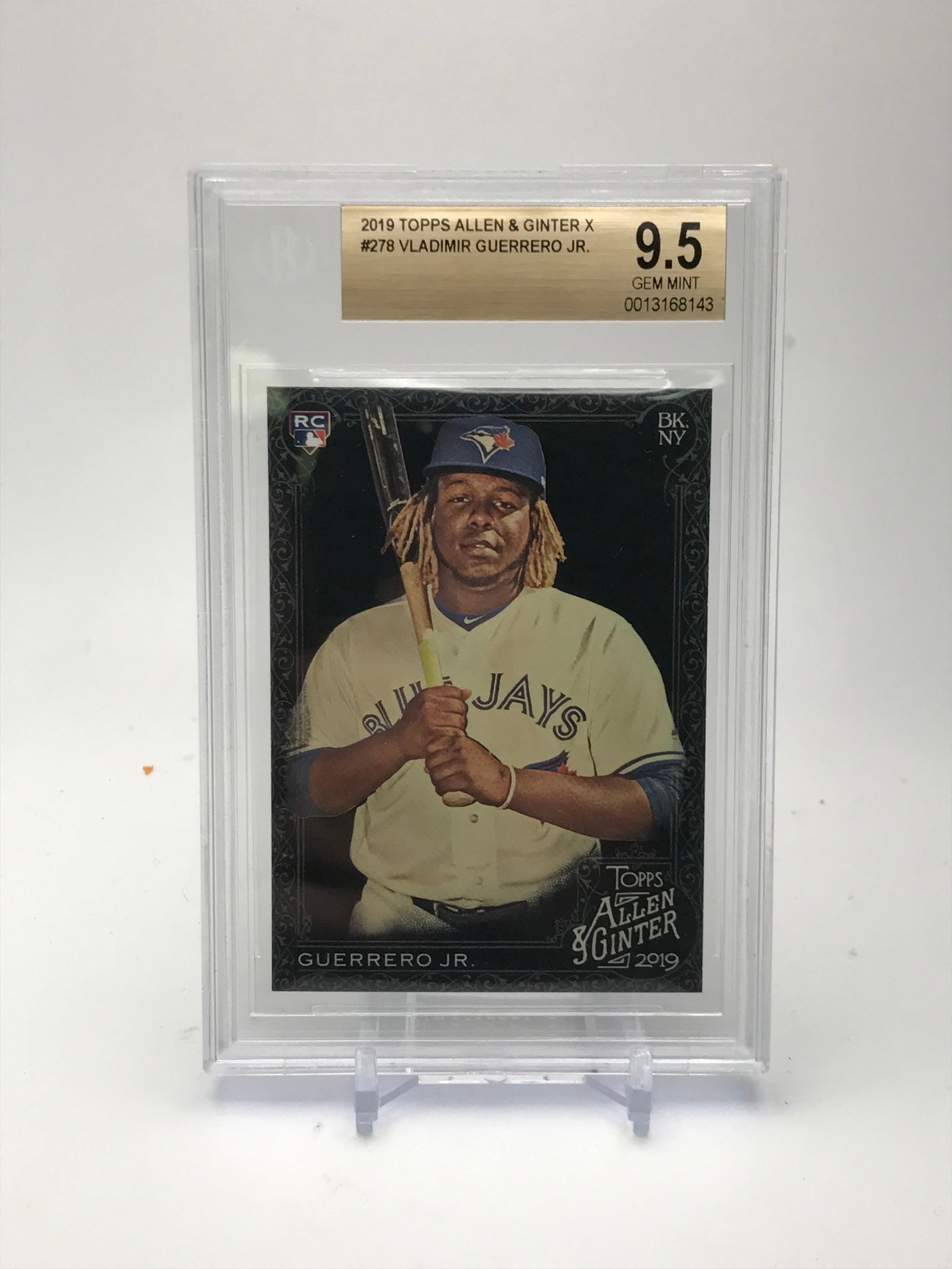 2019 TOPPS ALLEN AND GINTER VLADIMIR GUERRERO JR. ROOKIE CARD (BECKETT 9.5) (1 of 2)