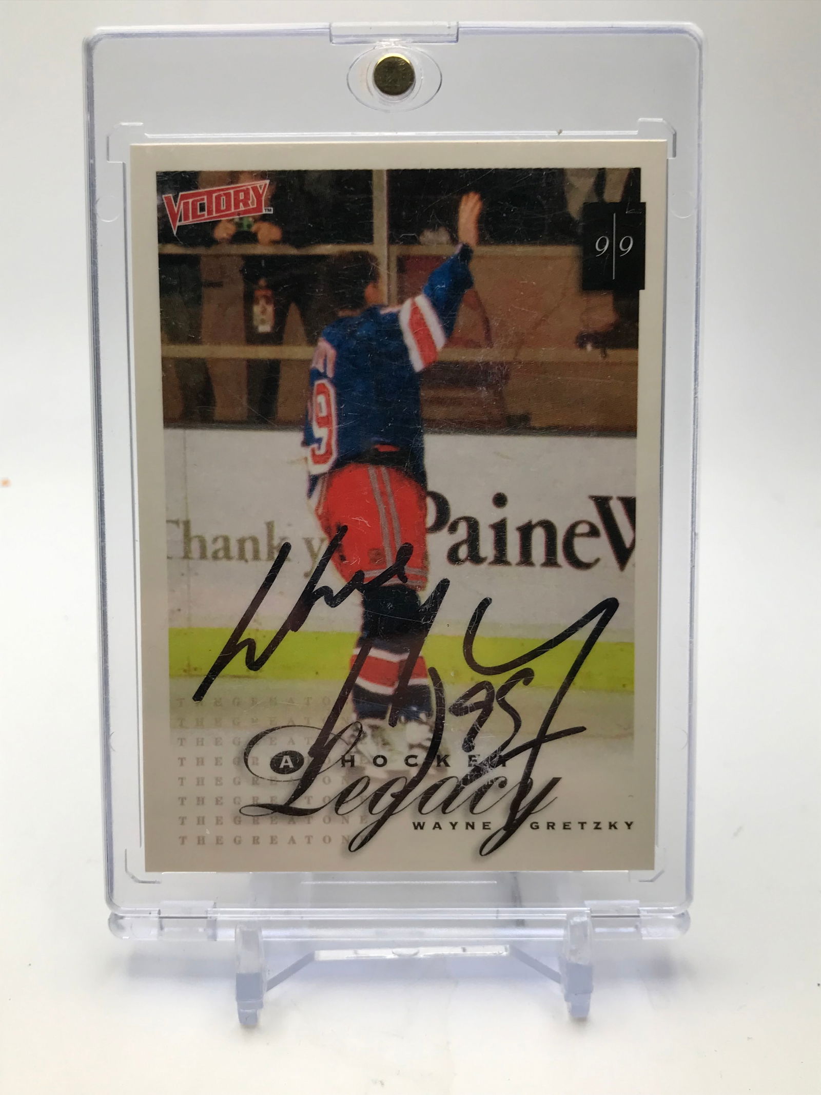 WAYNE GRETZKY IN PERSON AUTOGRAPHED HOCKEY CARD (1 of 1)