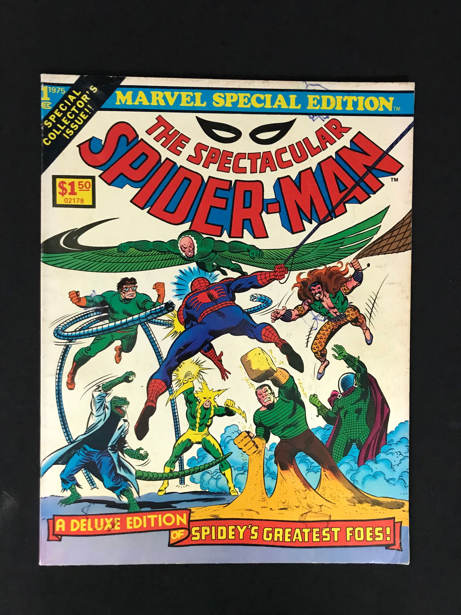 MARVEL COMICS NO.1 THE SPECTACULAR SPIDERMAN (OVERSIZED) (1 of 1)