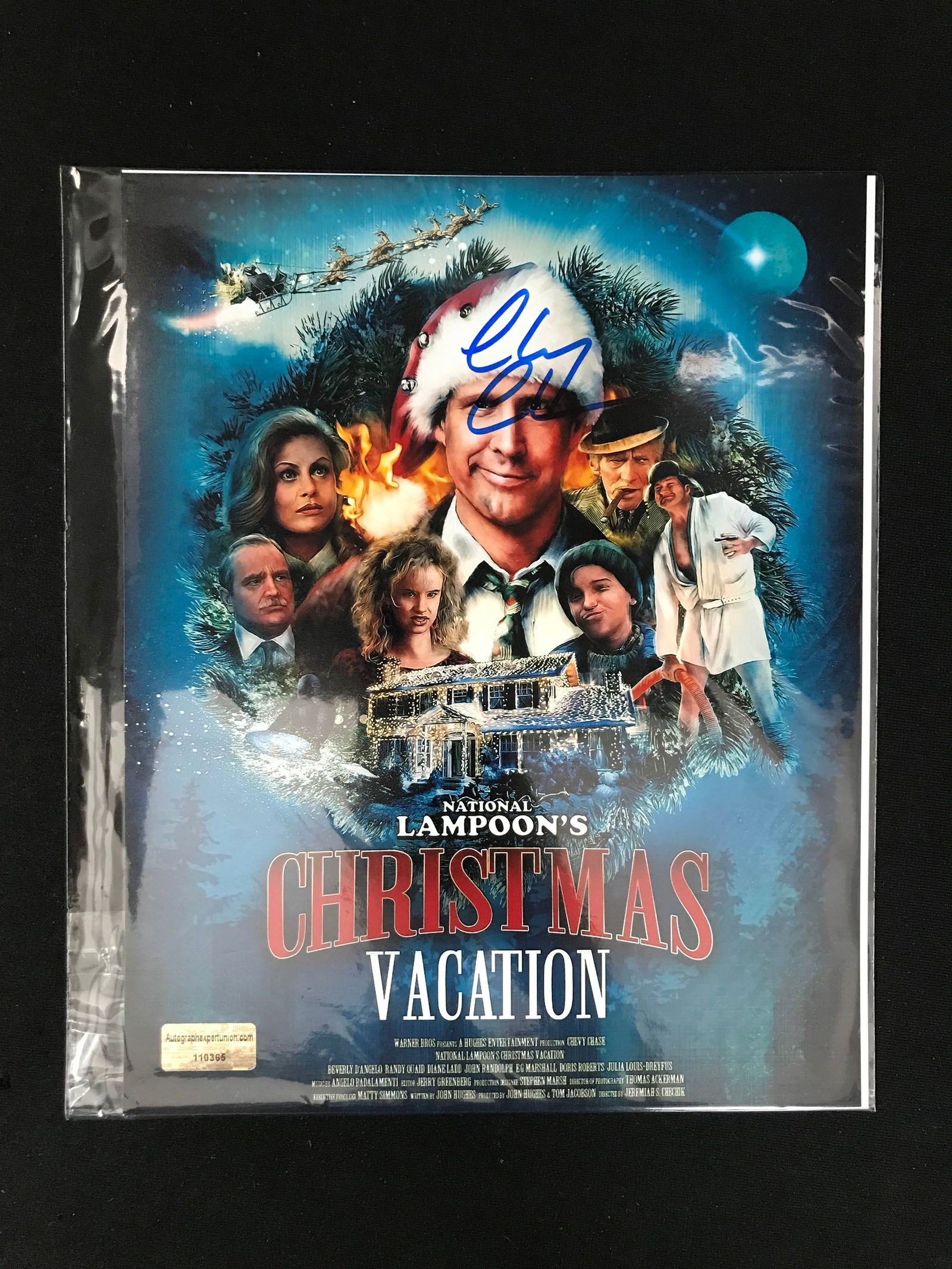CHEVY CHASE SIGNED NATIONAL LAMPOONS CHRISTMAS VACATION (AUTOGRAPH EXPERTS COA) (1 of 2)