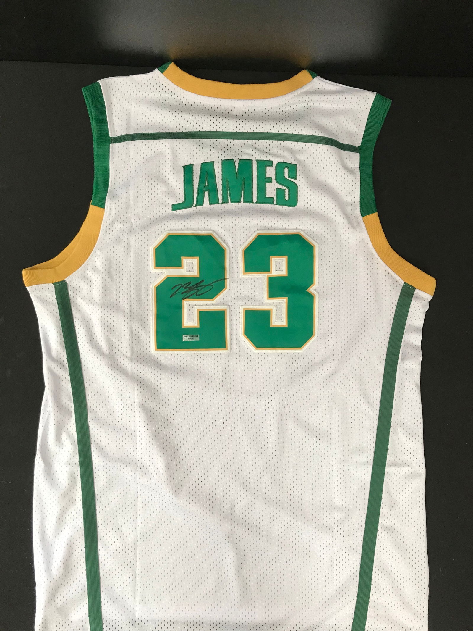 LEBRON JAMES SIGNED ST. VINCENT HIGH SCHOOL JERSEY GAA COA (1 of 4)