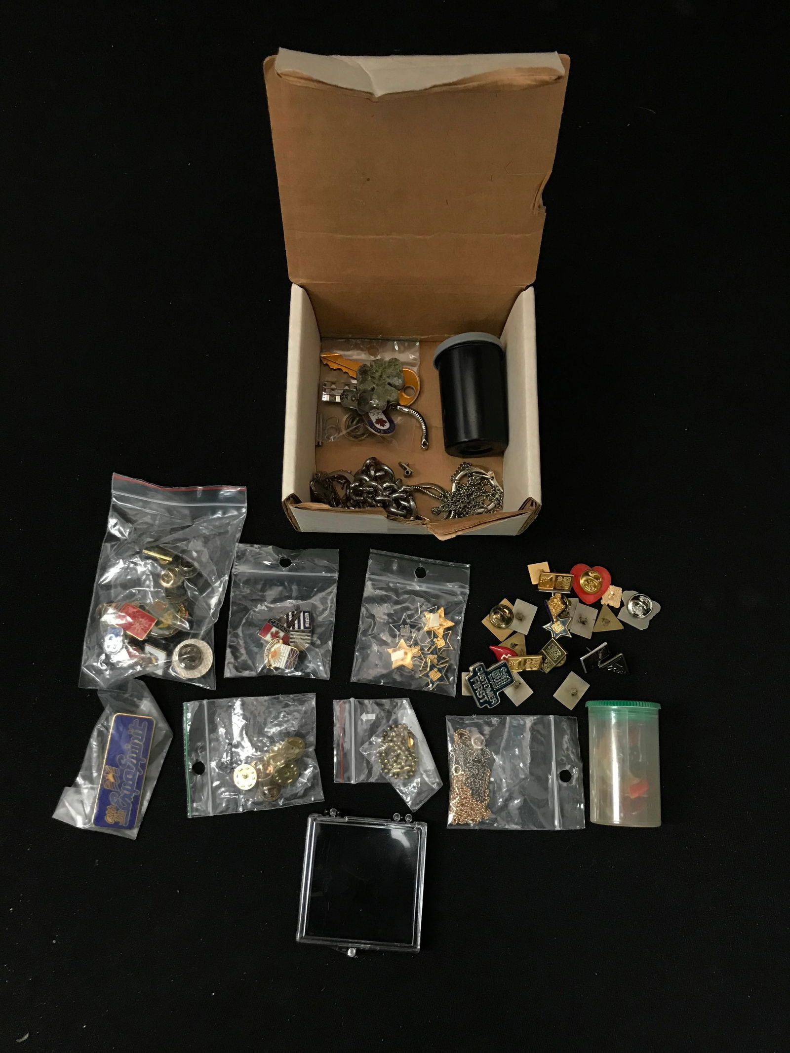 VINTAGE COLLECTOR PINS LOT (1986 EXPO) (1 of 1)