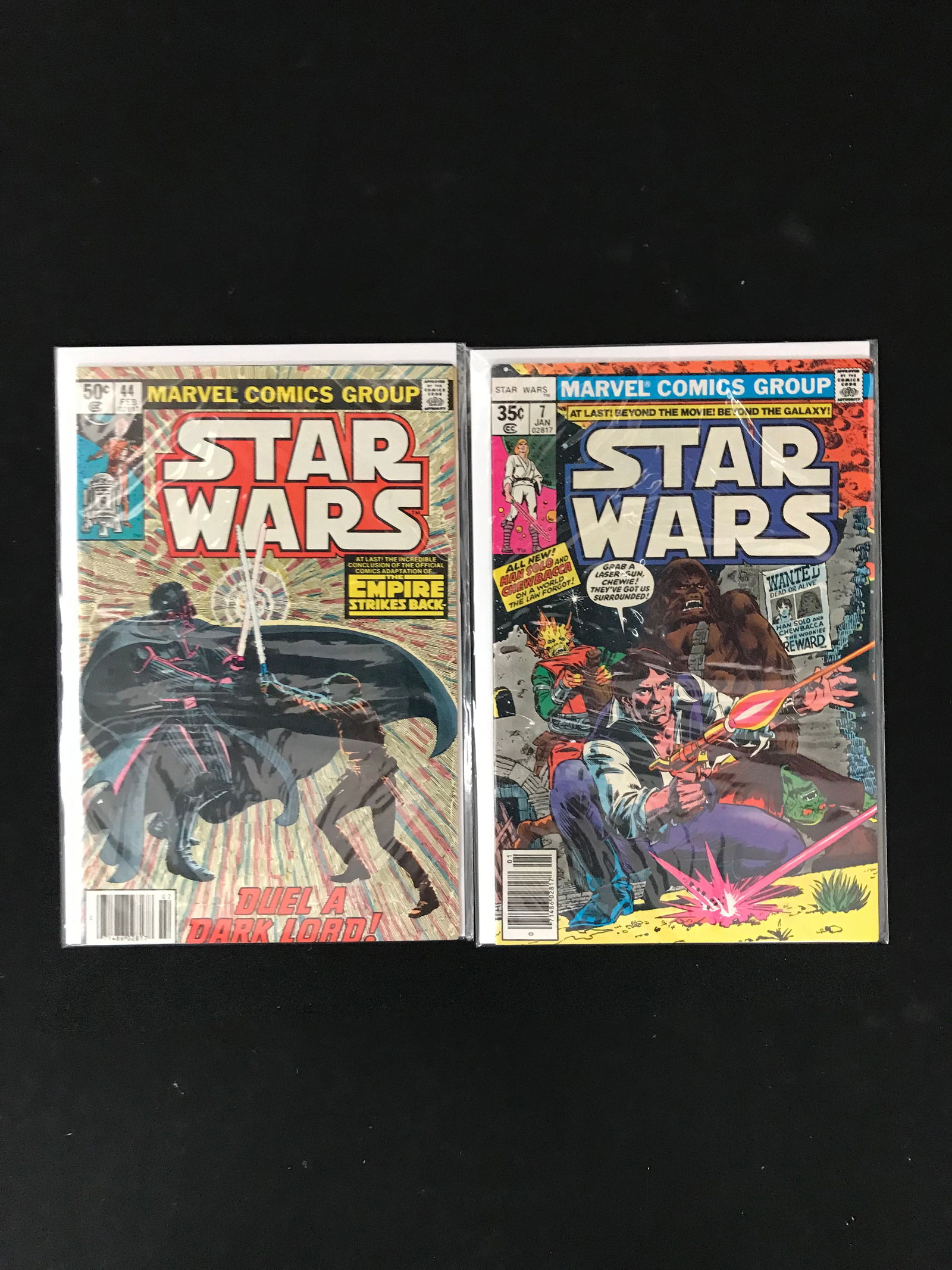 LOT OF 2 STAR WARS COMICS (MARVEL COMICS) (1 of 1)