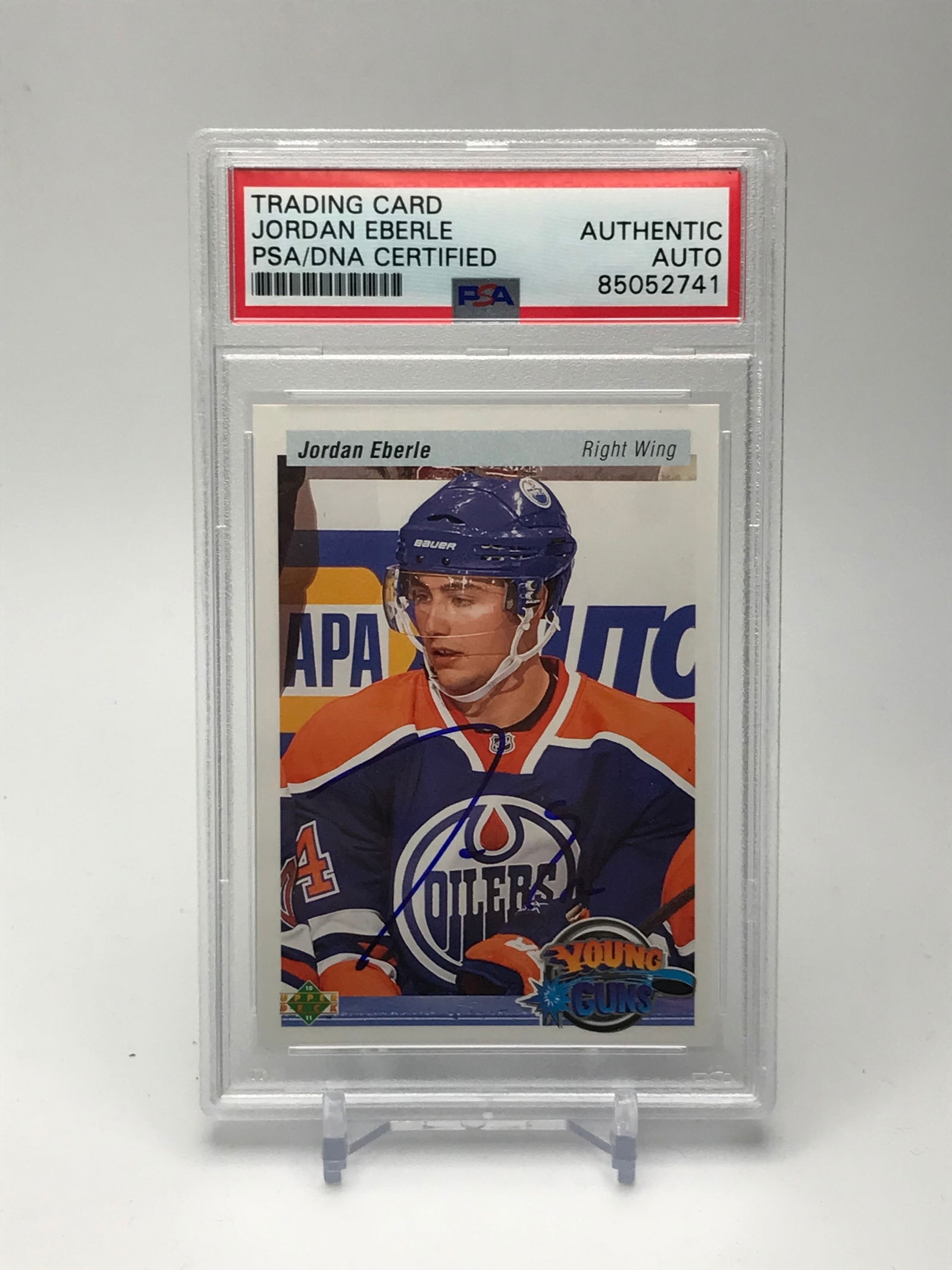 PETE ROSE SIGNED CINCINATI REDS BATTING HELMET (FITTERMAN COA) (1 of 3)