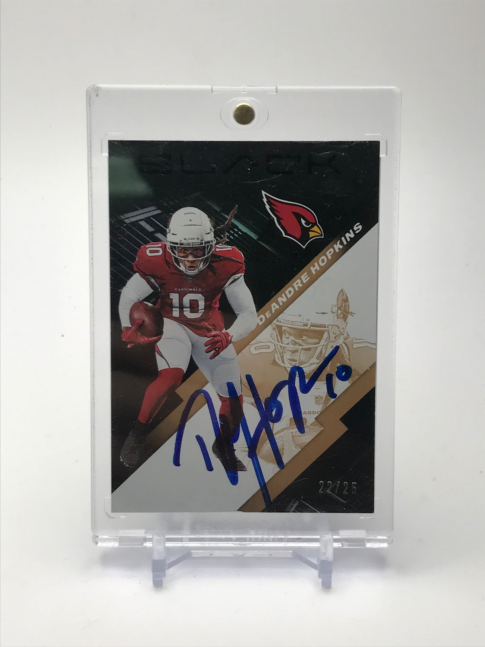 2020 PANINI BLACK DEANDRE HOPKINS SIGNED FOOTBALL CARD (1 of 2)