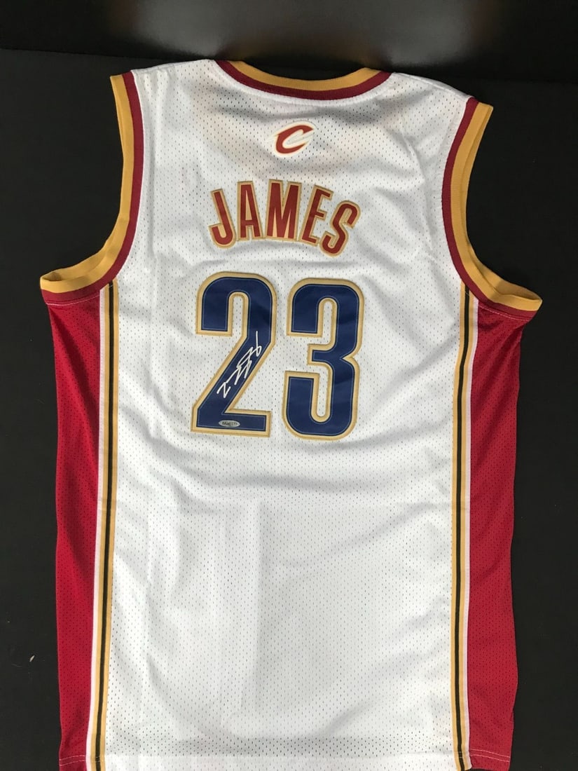 LEBRON JAMES SIGNED CLEVELAND CAVALIERS JERSEY (UPPER DECK COA) (1 of 4)