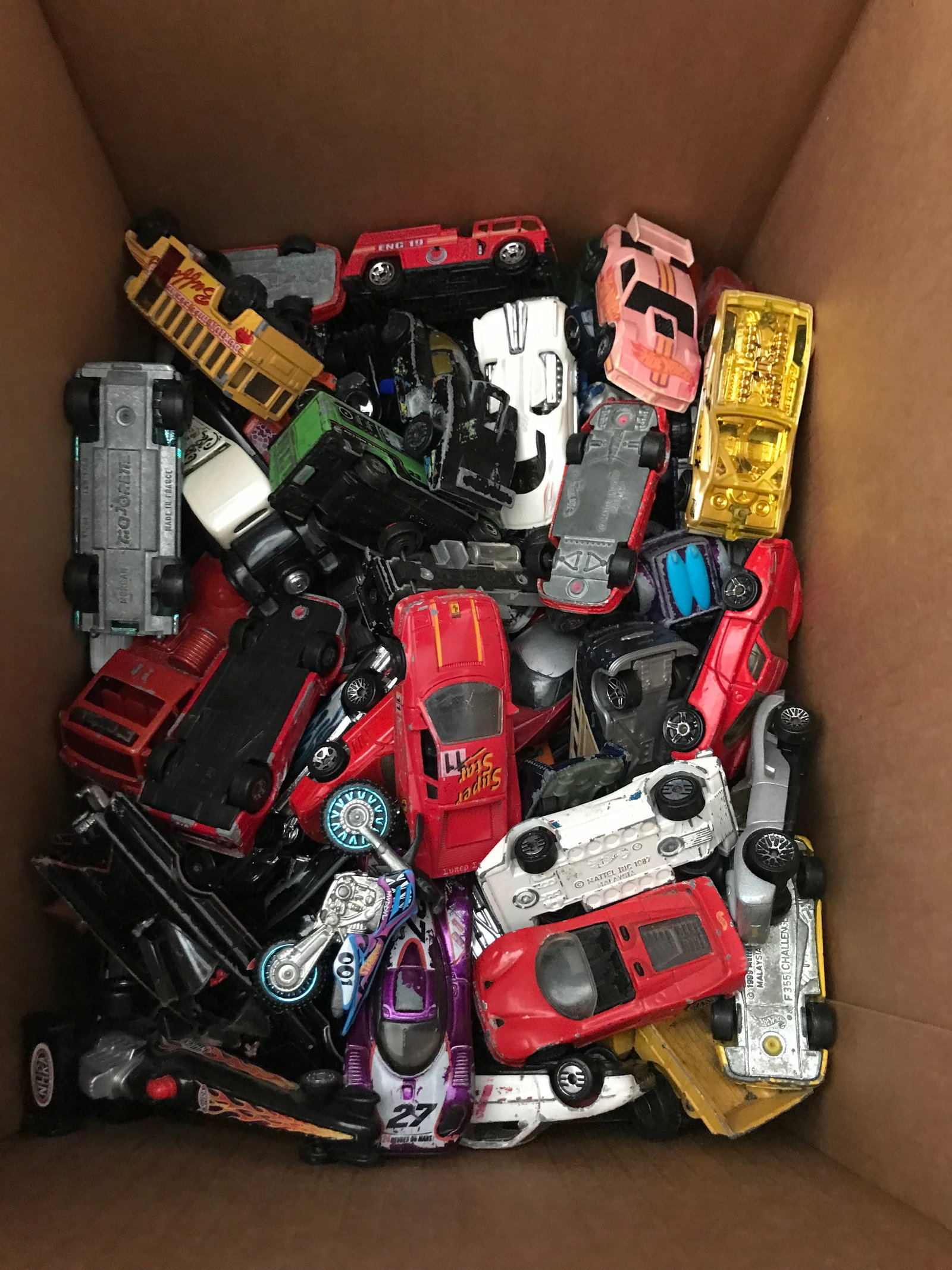 LOT OF 100 HOT WHEELS: Prices are in Canadian Dollars