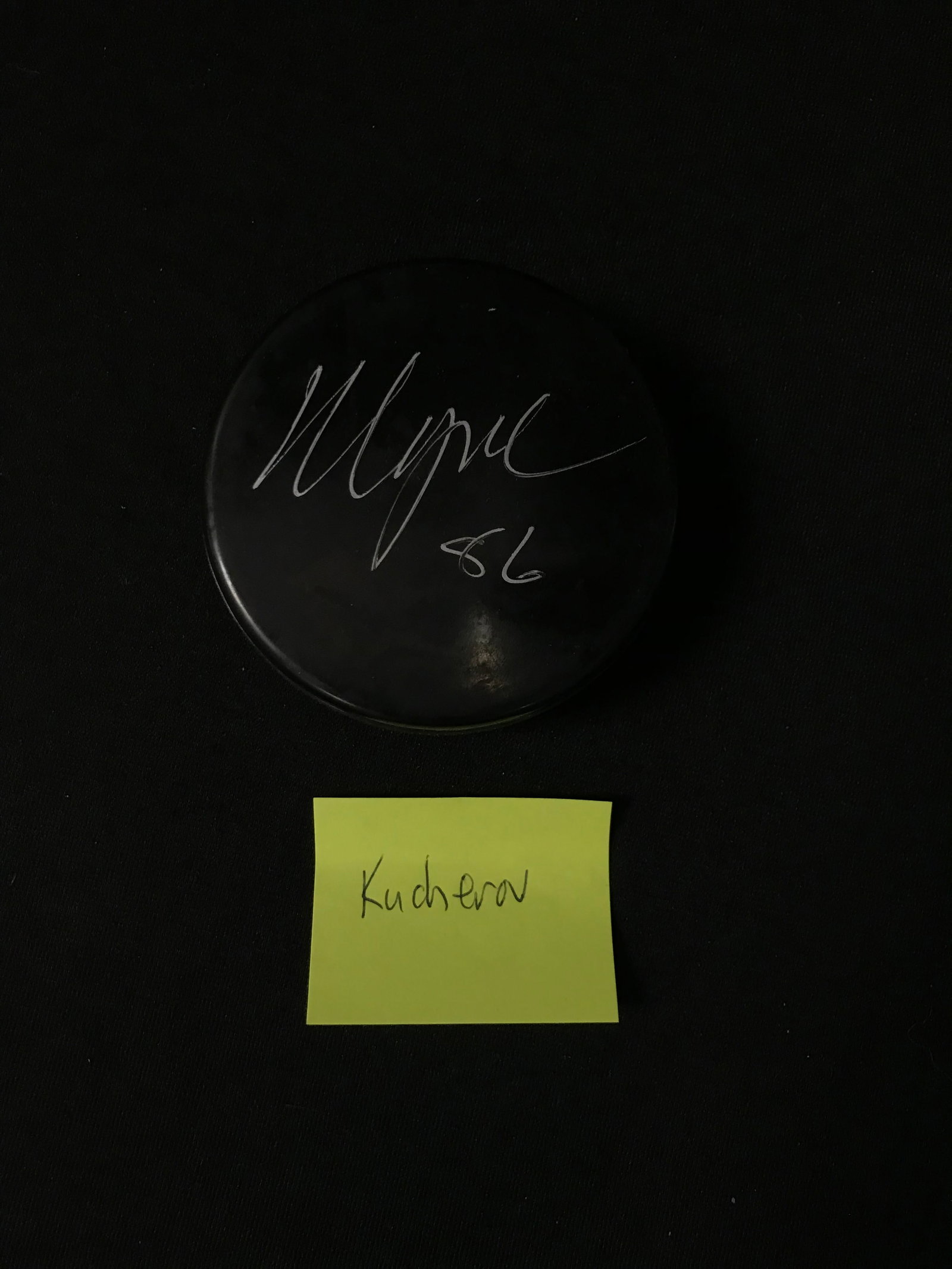 NIKITA KUCHEROV SIGNED HOCKEY PUCK (HERITAGE COA): Prices are in Canadian dollars
