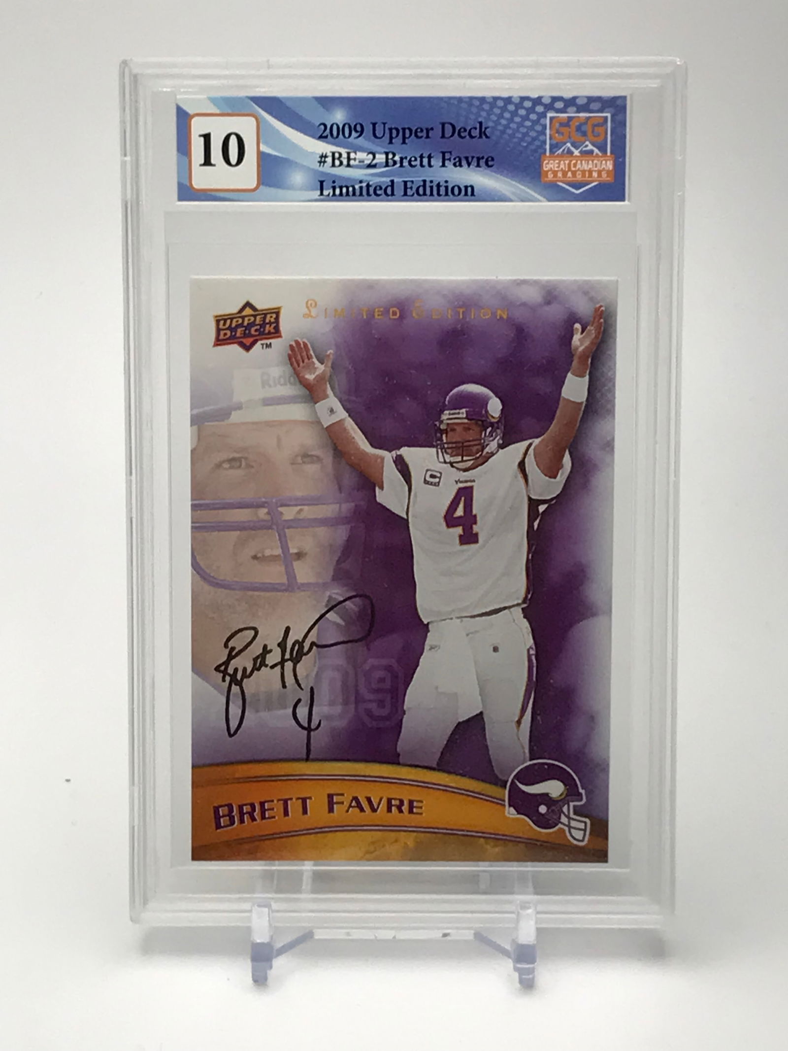 2009 UPPER DECK NO. BF-2 BRETT FARVE LIMITED EDITION GCG GRADED 10 (1 of 2)