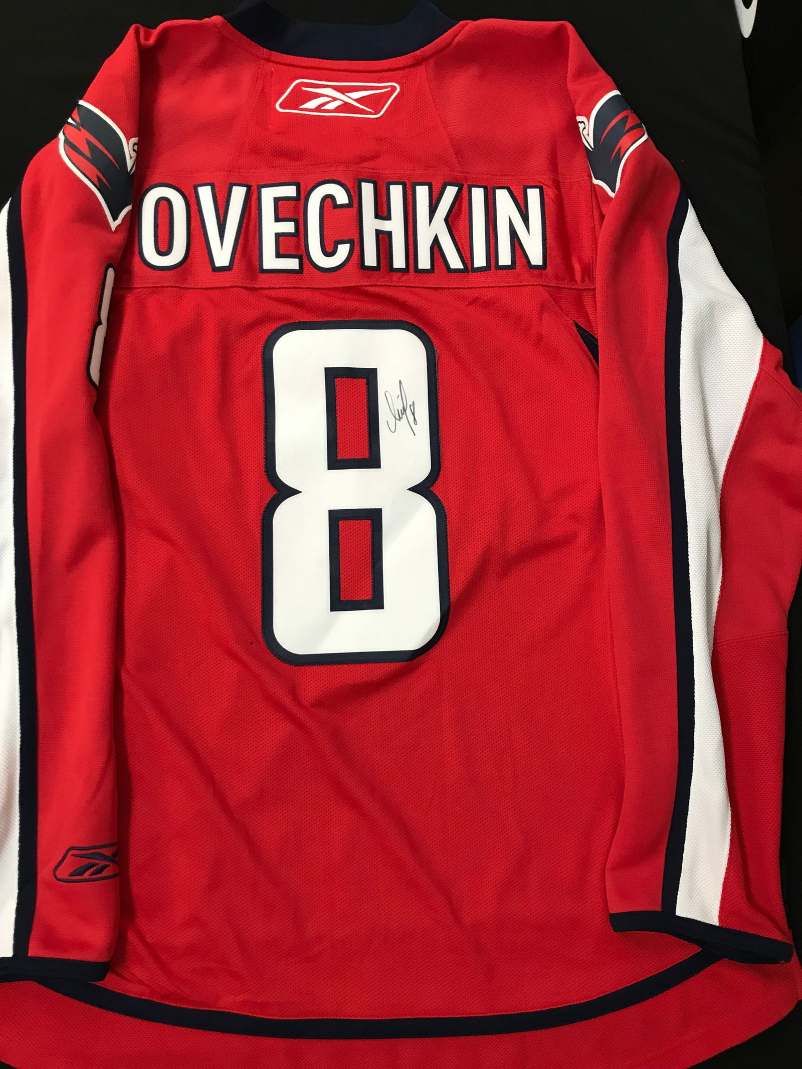 ALEXANDER OVECHKIN SIGNED RED WASHINGTON CAPITALS JERSEY (1 of 3)