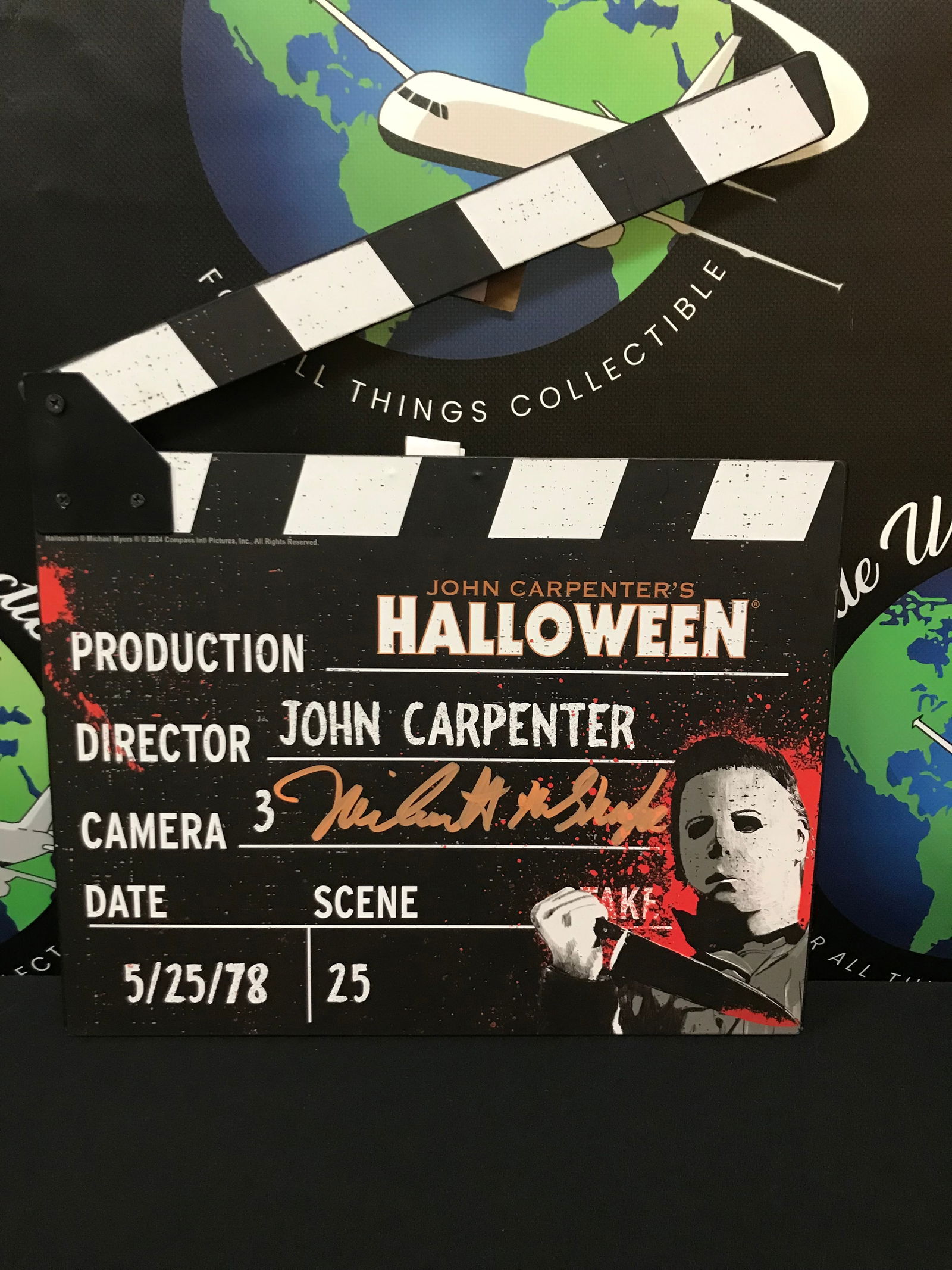 NICK CASTLE SIGNED HALLOWEEN SET PROP INSCRIBED THE SHAPE (1 of 2)