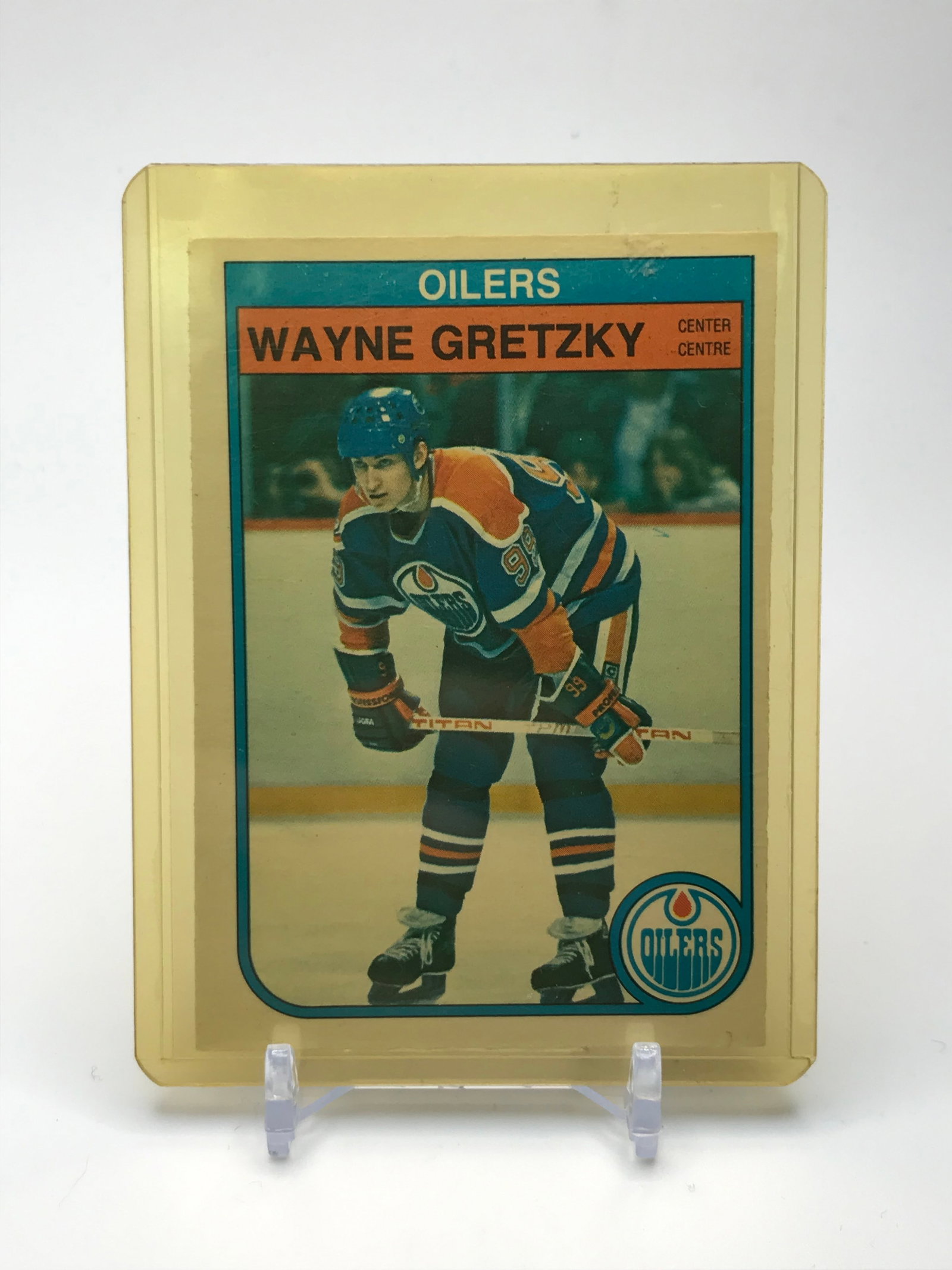 1982 WAYNE GRETZKY O-PEE-CHEE CARD: Prices are in Canadian dollars