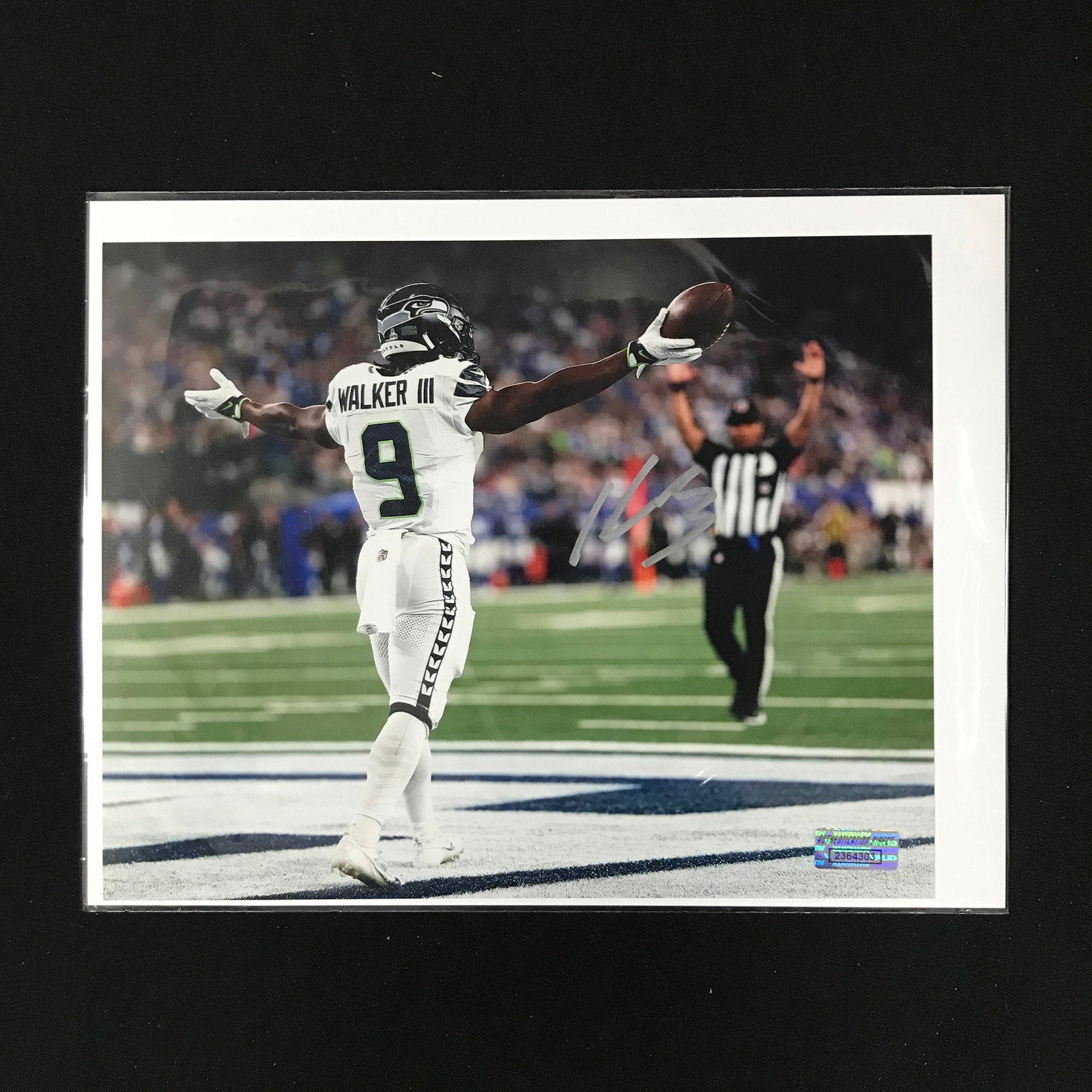 KENNETH WALKER III SIGNED 8X10 PHOTO AUTHENTICATION DIRECT COA (1 of 2)
