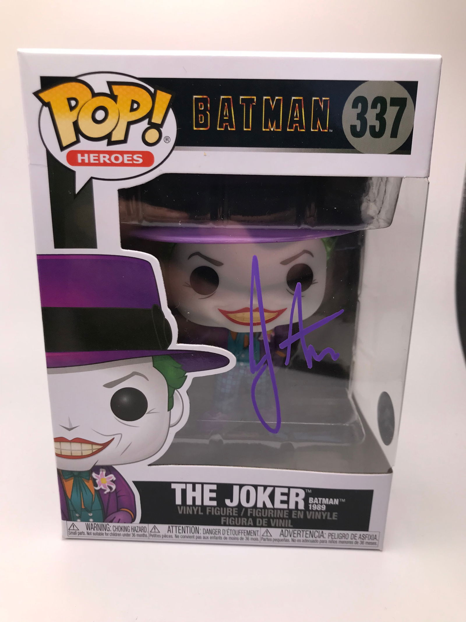 JOAQUIN PHOENIX SIGNED "JOKER" FUNKO POP! (KB AUTHENTICS COA) (1 of 2)