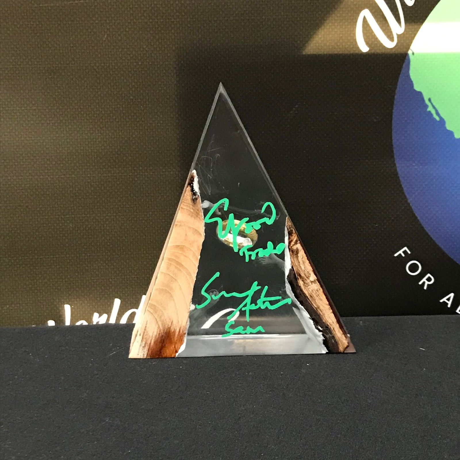 ELIJAH WOOD AND SEAN ASTIN SIGNED LOTR "RING OF POWER" LIGHT (WWOC COA) (1 of 4)