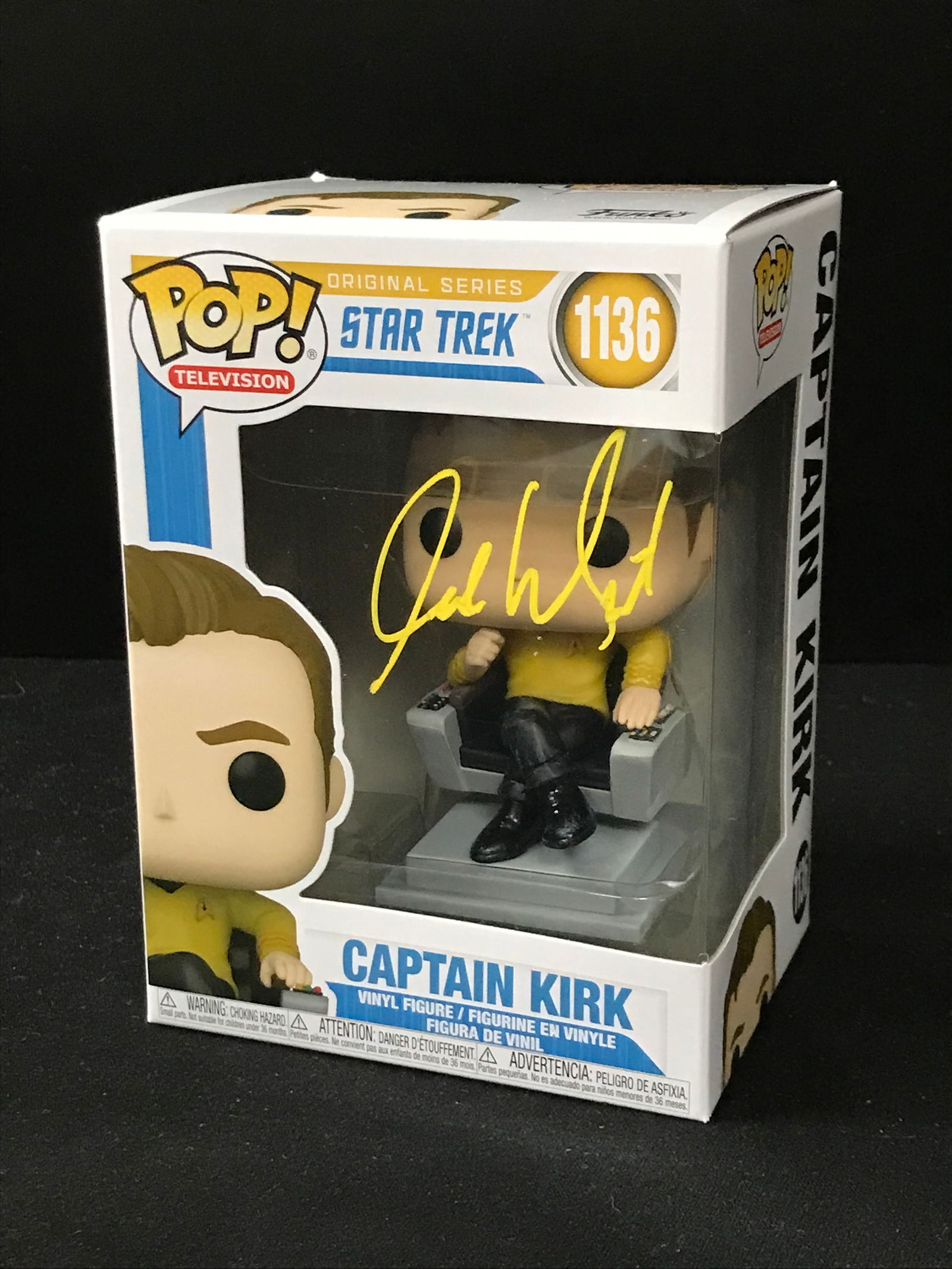 WILLIAM SHATNER SIGNED CAPTAIN KIRK FUNKO POP KB COA (1 of 1)