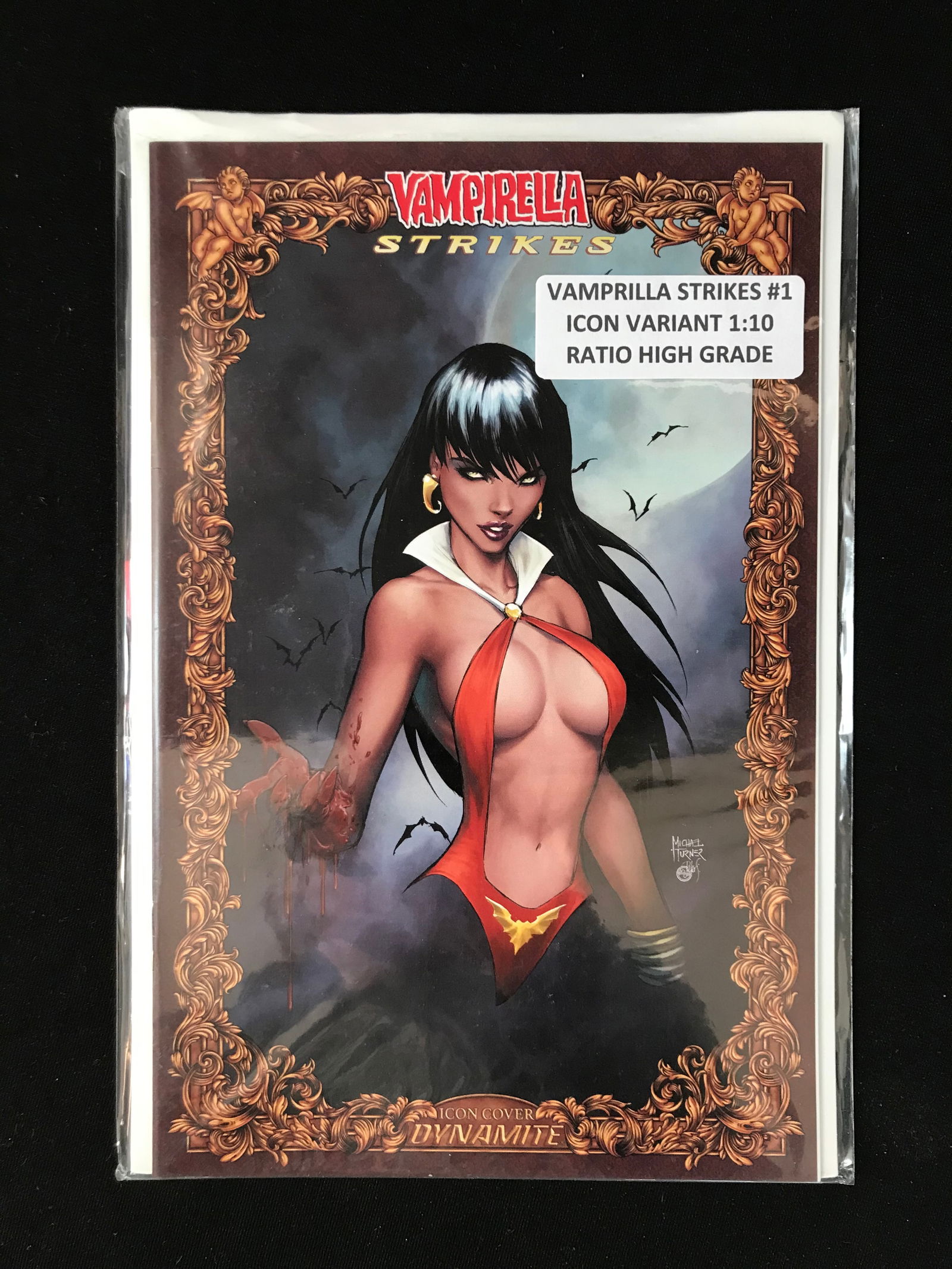 DYNAMITE COMICS NO.1 VAPIRELLA STRIKES (1 of 1)