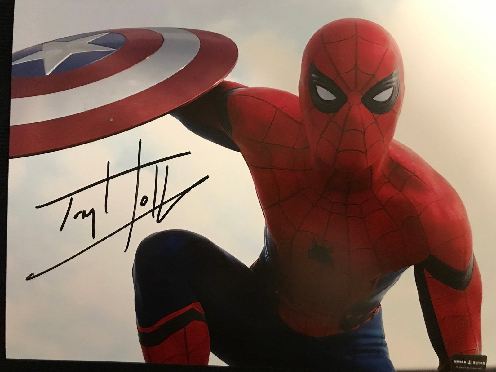 TOM HOLLAND SIGNED `SPIDERMAN`8X10 PHOTO WORLD AUTOS COA: Prices are in Canadian dollars