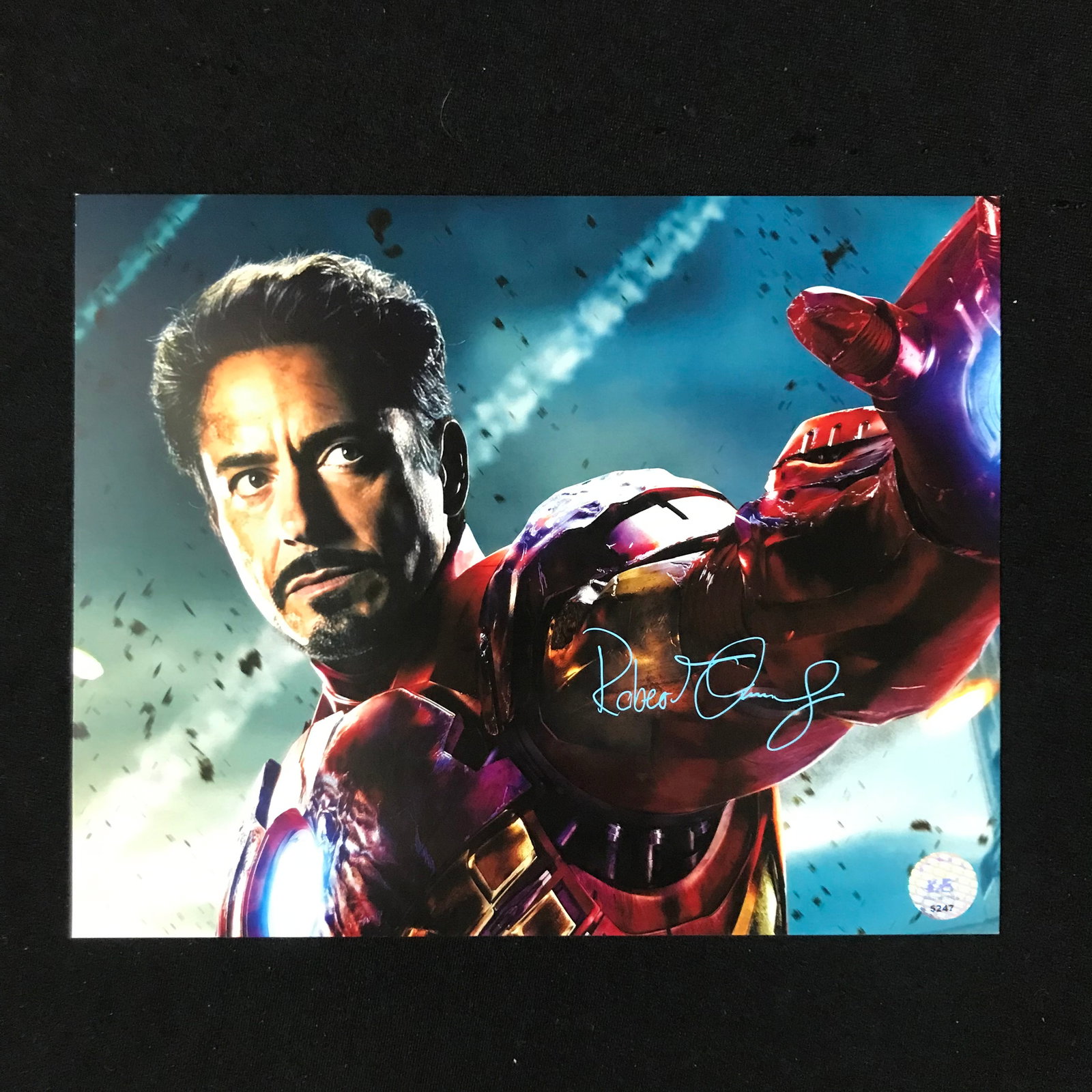 ROBERT DOWNY JR SIGNED 'IRON MAN' 8X10 PHOTO KB AUTHENTICS COA: Prices are in Canadian dollars