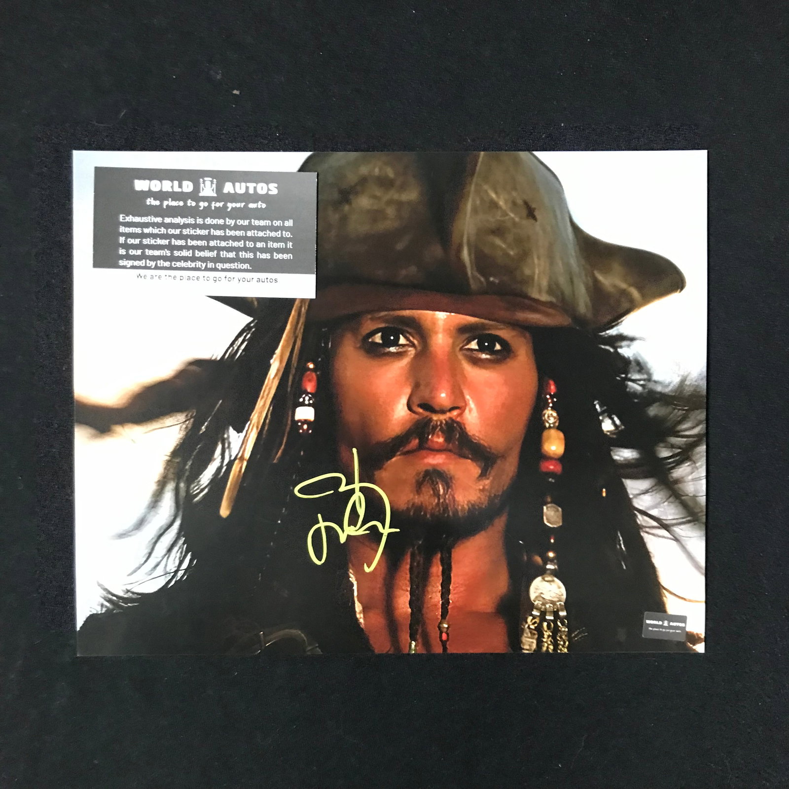 JOHNNY DEPP SIGNED PIRATES OF THE CARIBBEAN 8X10 (WORLD AUTOS COA): Prices are in Canadian dollars
