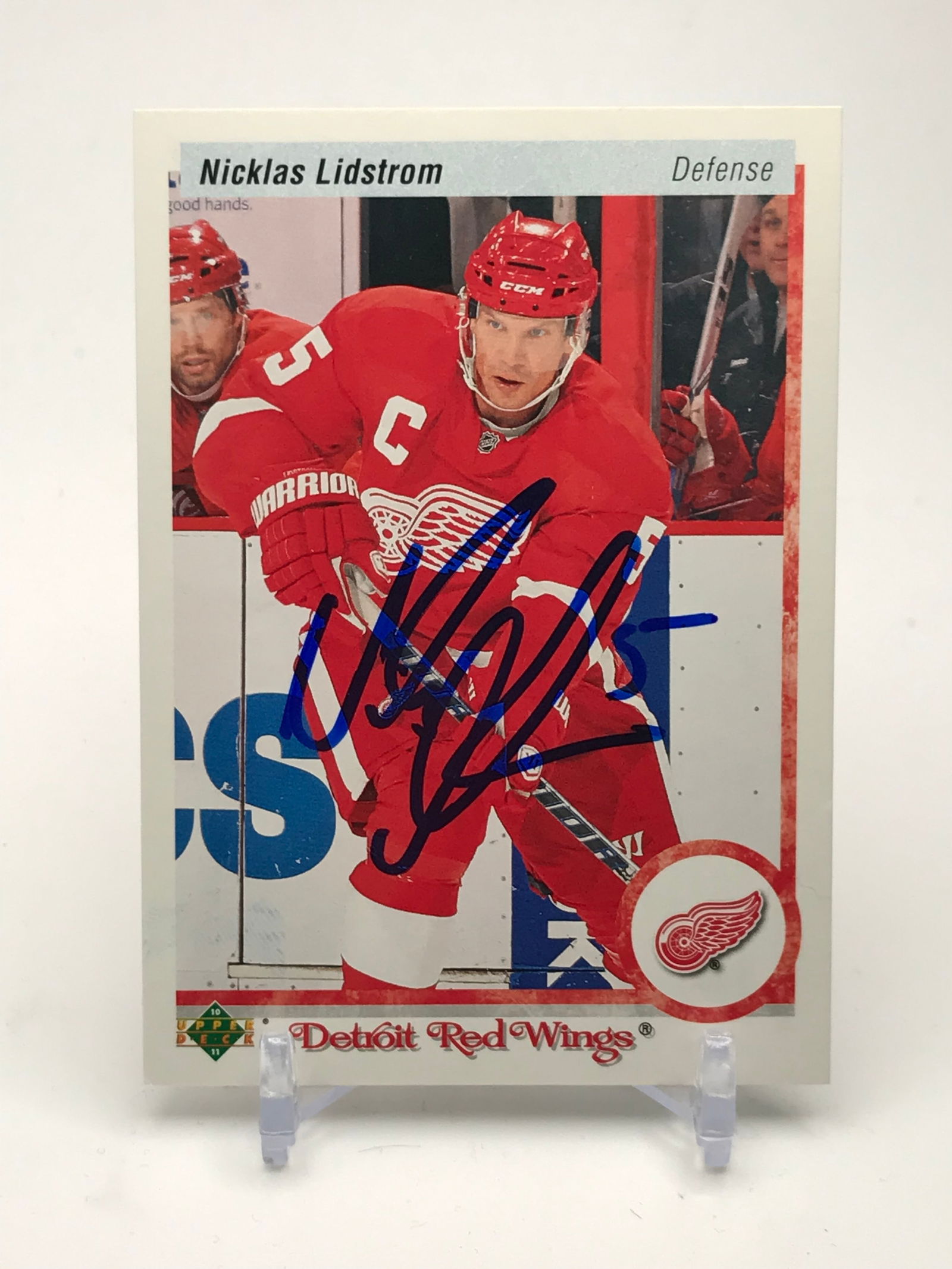 NICKLAS LINDSTROM SIGNED UPPER DECK CARD (1 of 2)