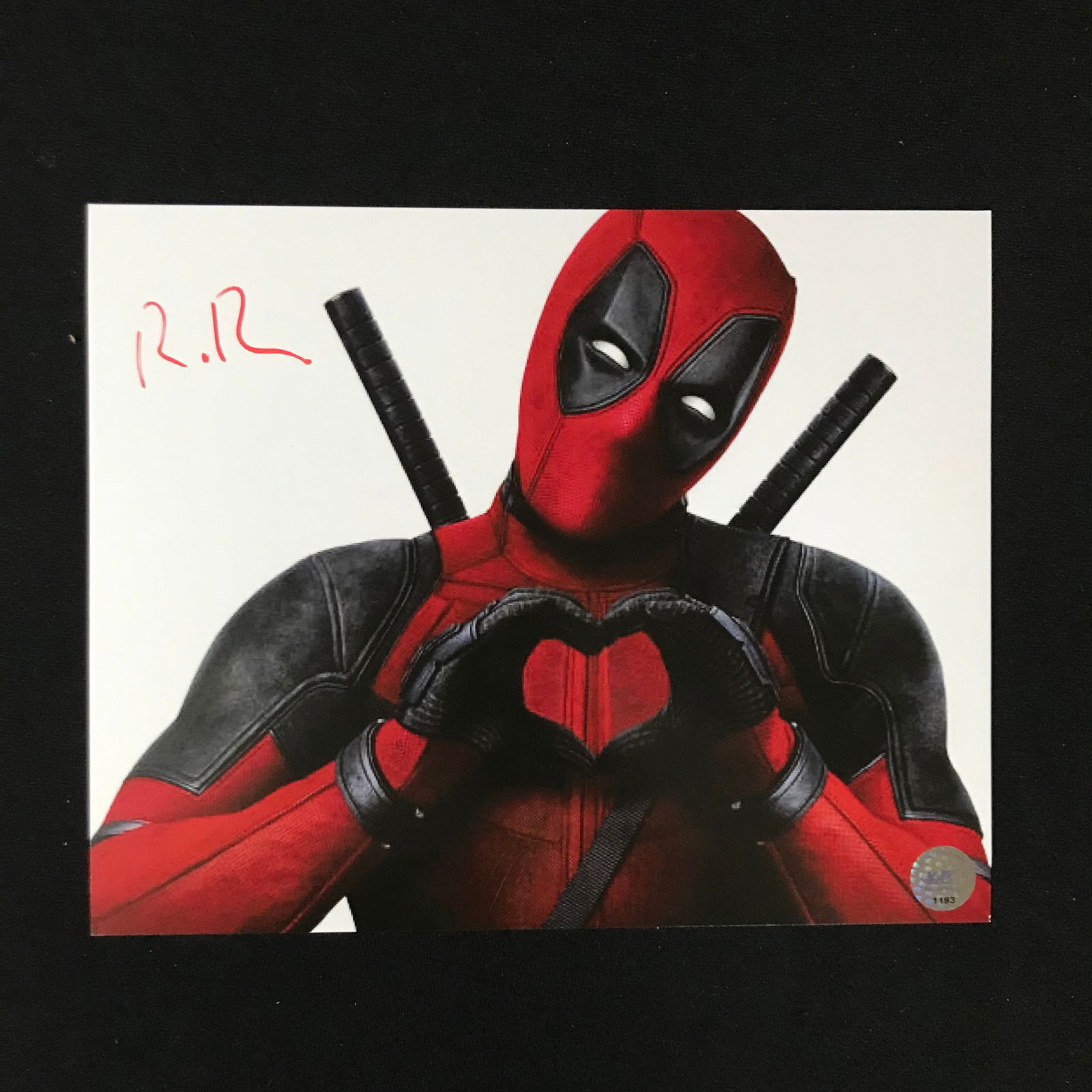 RYAN REYNOLDS SIGNED DEADPOOL 8X10 (KB COA) (1 of 1)