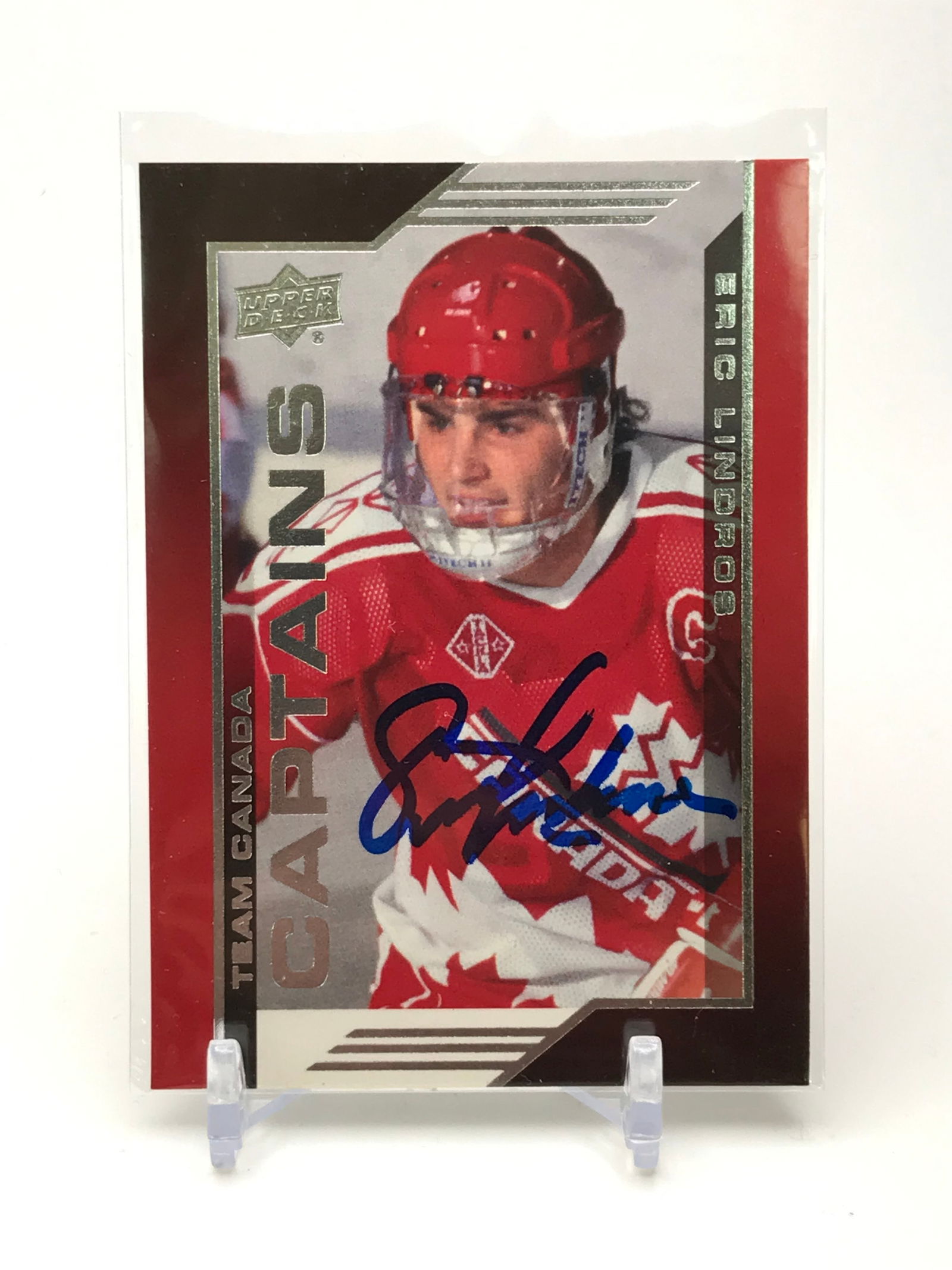 2013 ERIC LINDROS SIGNED UPPER DECK TEAM CANADA CARD NO. C7 (1 of 2)