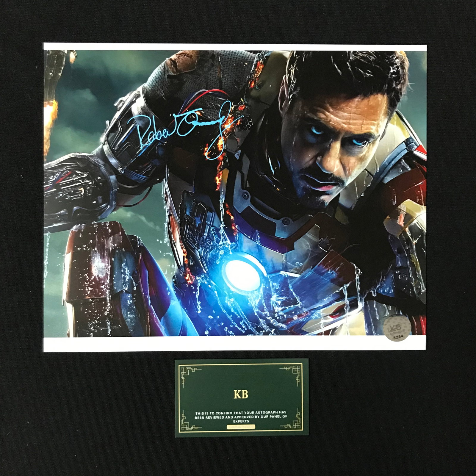 ROBERT DOWNEY JR. SIGNED "IRON MAN" 8X10 PHOTO (KB AUTHENTICS COA): Prices are in Canadian dollars