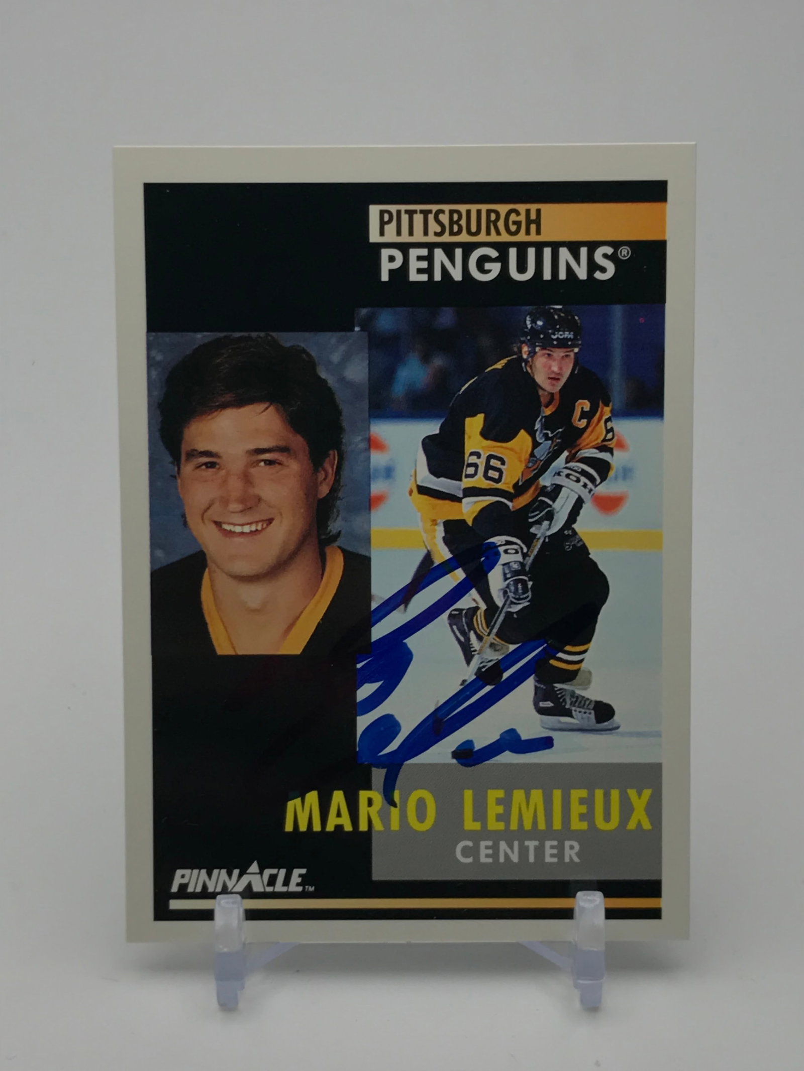 MARIO LEMIEUX SIGNED TRADING CARD: Prices are in Canadian dollars
