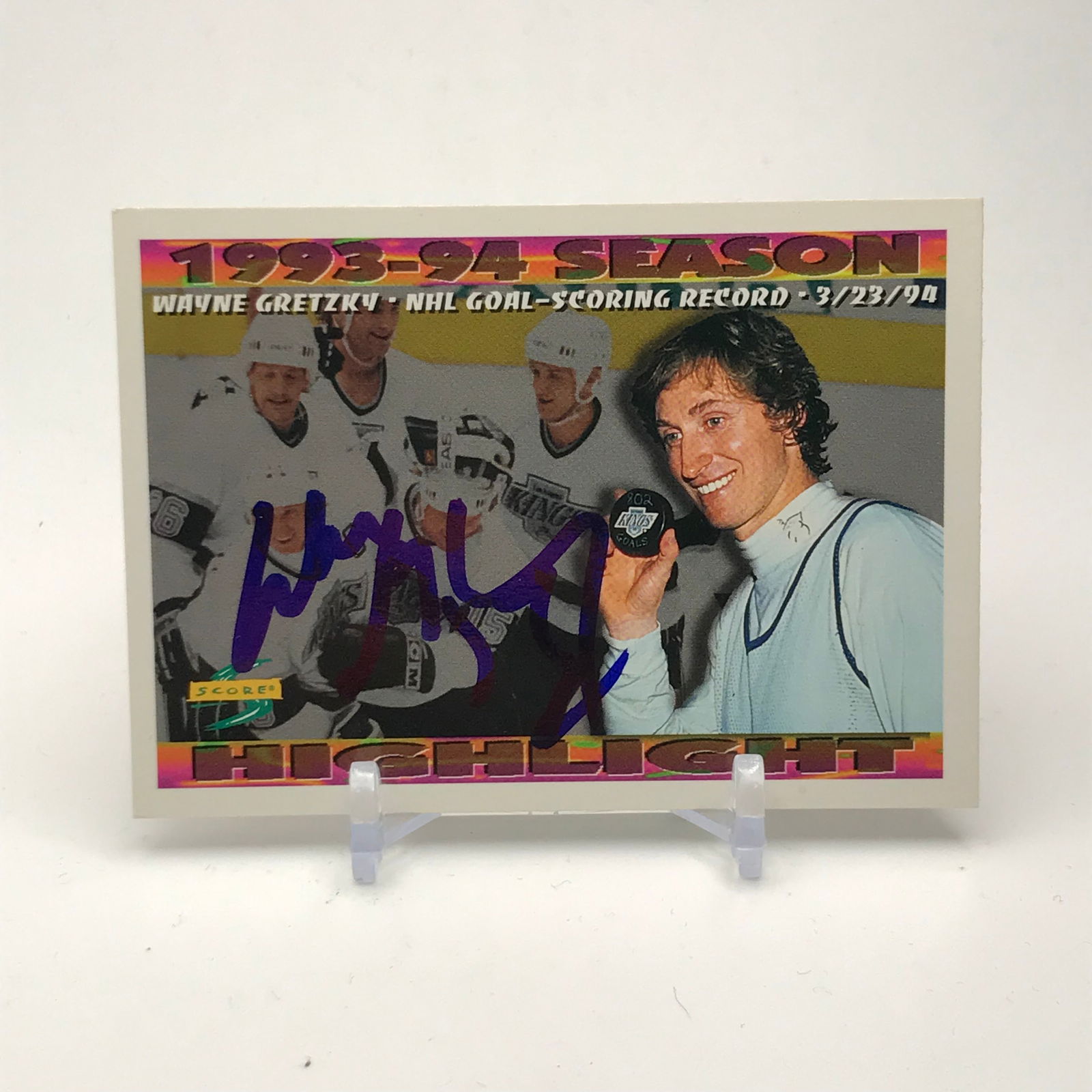 1994 WAYNE GRETZKY SIGNED PINNACLE NHL SCORING RECORD HOCKEY CARD (1 of 2)