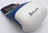 MUHAMMAD ALI SIGNED BOXING GLOVE BECKETT LOA