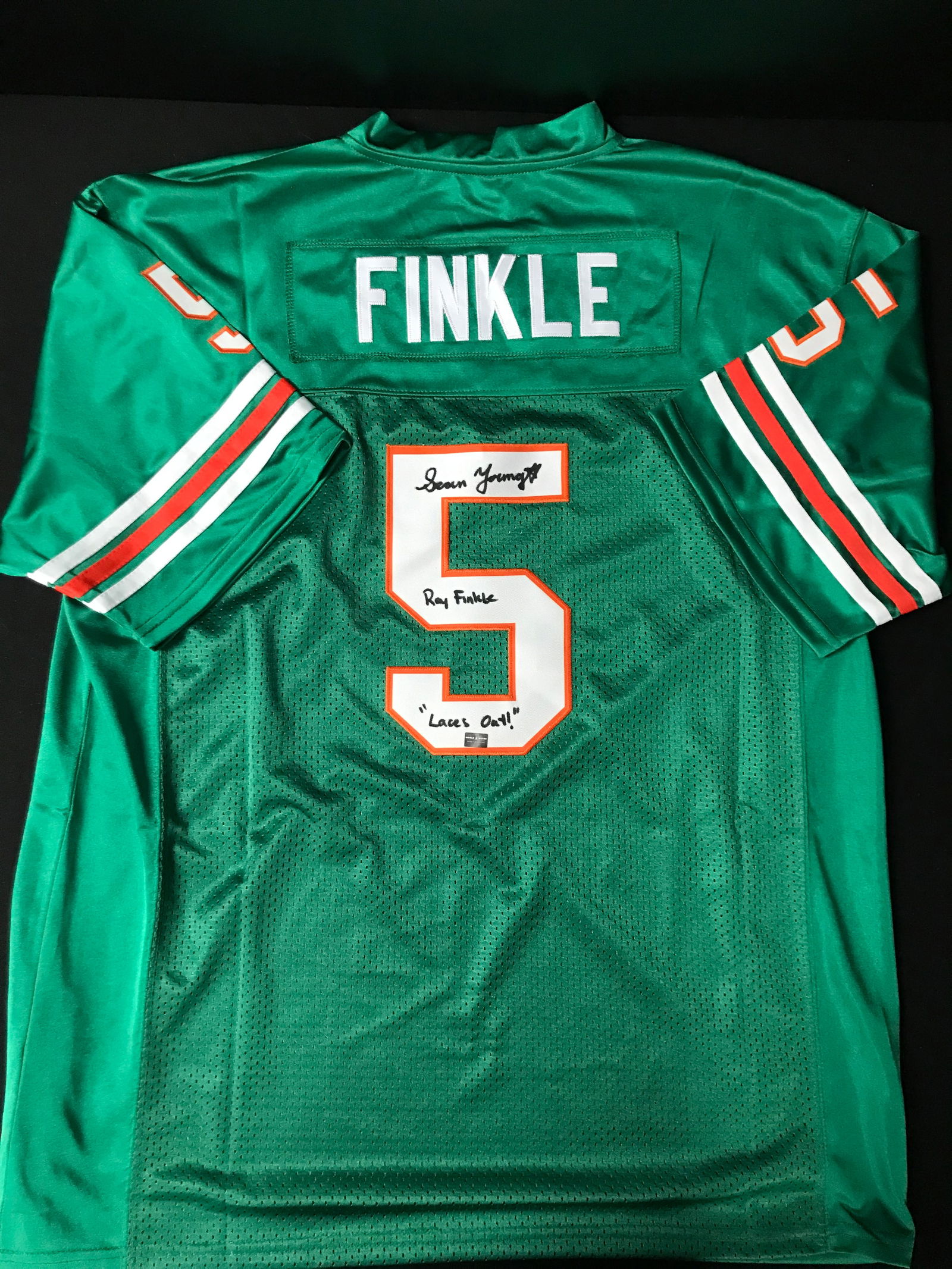 SEAN YOUNG SIGNED "RAY FINKLE" FROM ACE VENTURA MIAMI DOLPHINS JERSEY (WORLD AUTOS COA) (1 of 3)