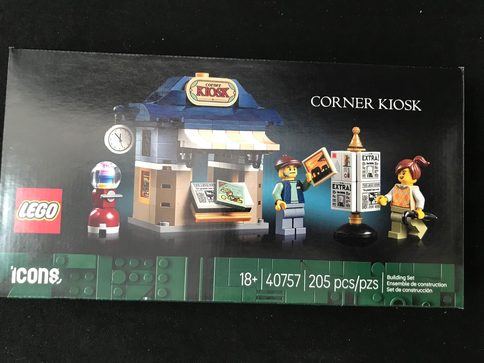 SEALED LEGO 40757 CORNER KIOSK ICONS: Prices are in Canadian dollars