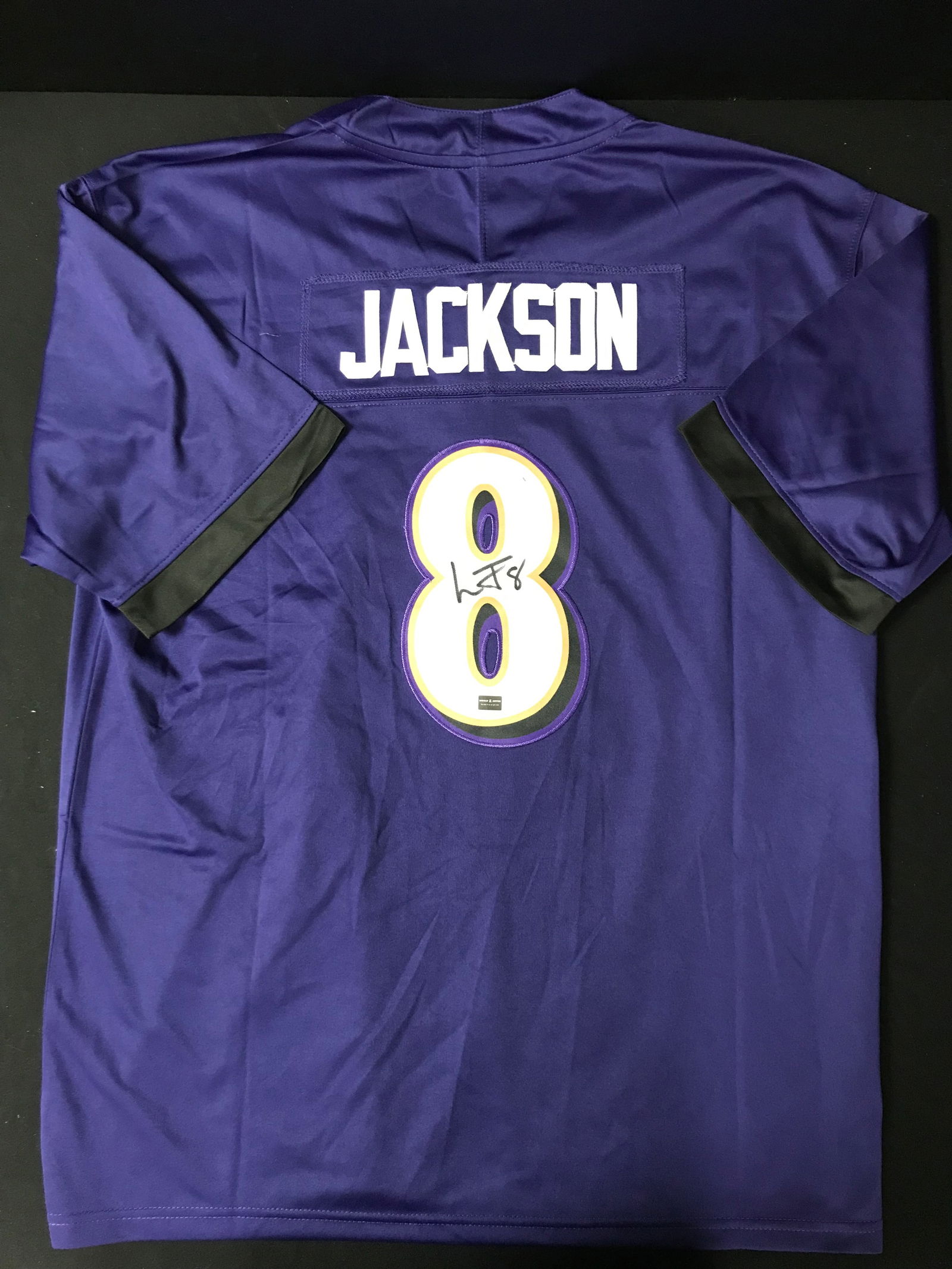 LAMAR JACKSON SIGNED JERSEY (WORLD AUTOS COA) (1 of 3)
