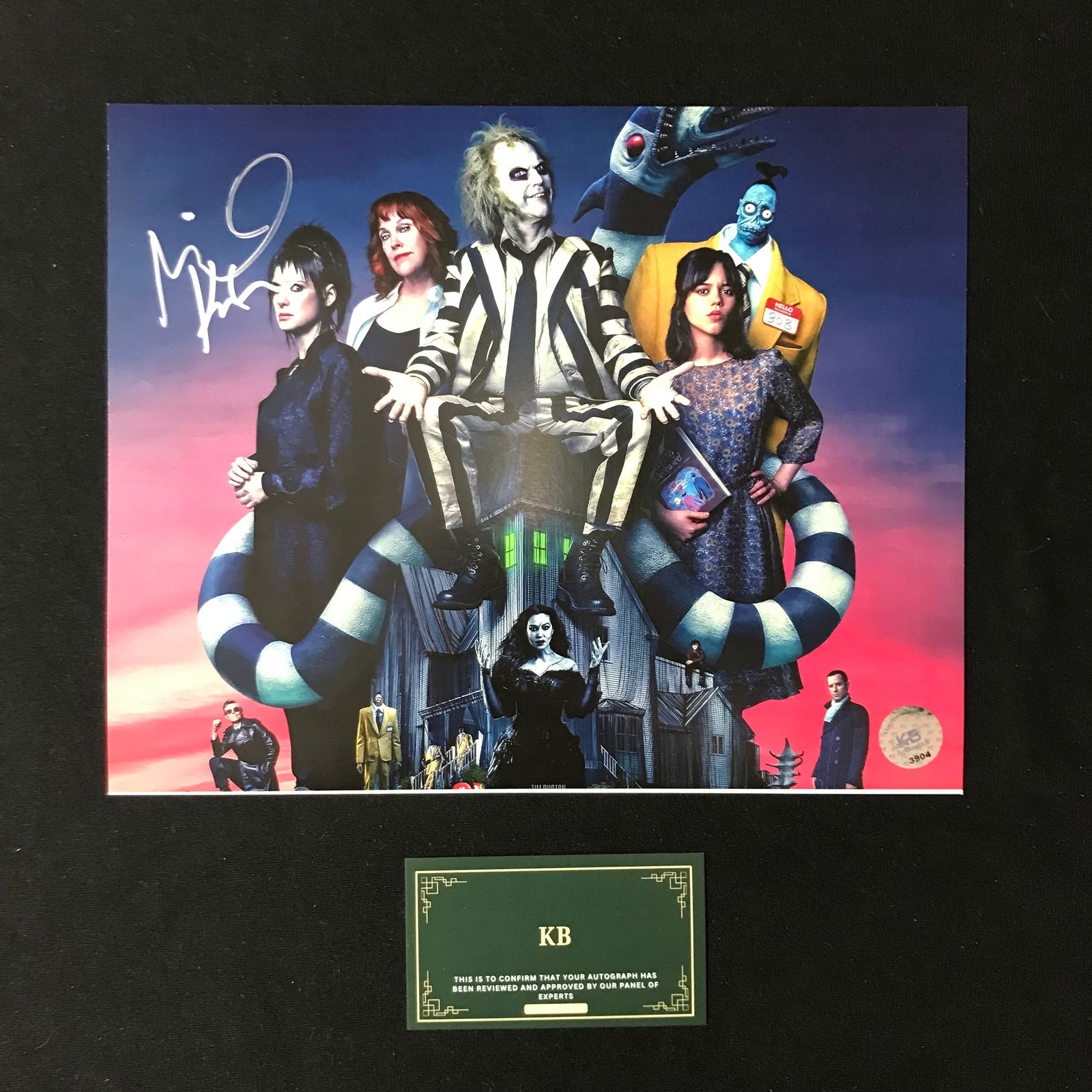MICHAEL KEATON SIGNED "BEETLEJUICE" 8X10 PHOTO (KB AUTHENTICS COA) (1 of 1)