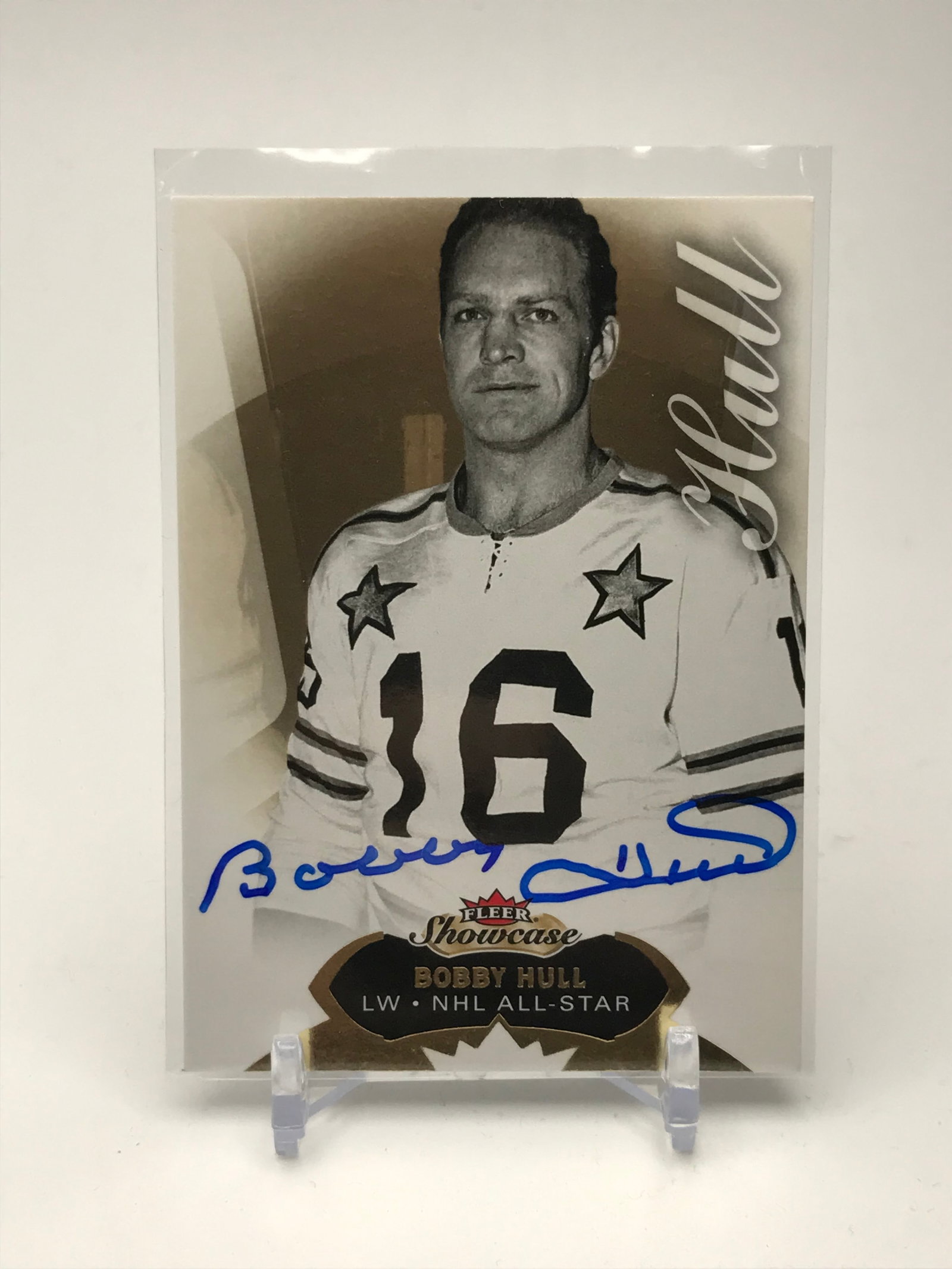 1991 BOBBY HULL SIGNED FLEER SHOWCASE ALL-STAR TEAM CARD NO. 38: Prices are in Canadian dollars
