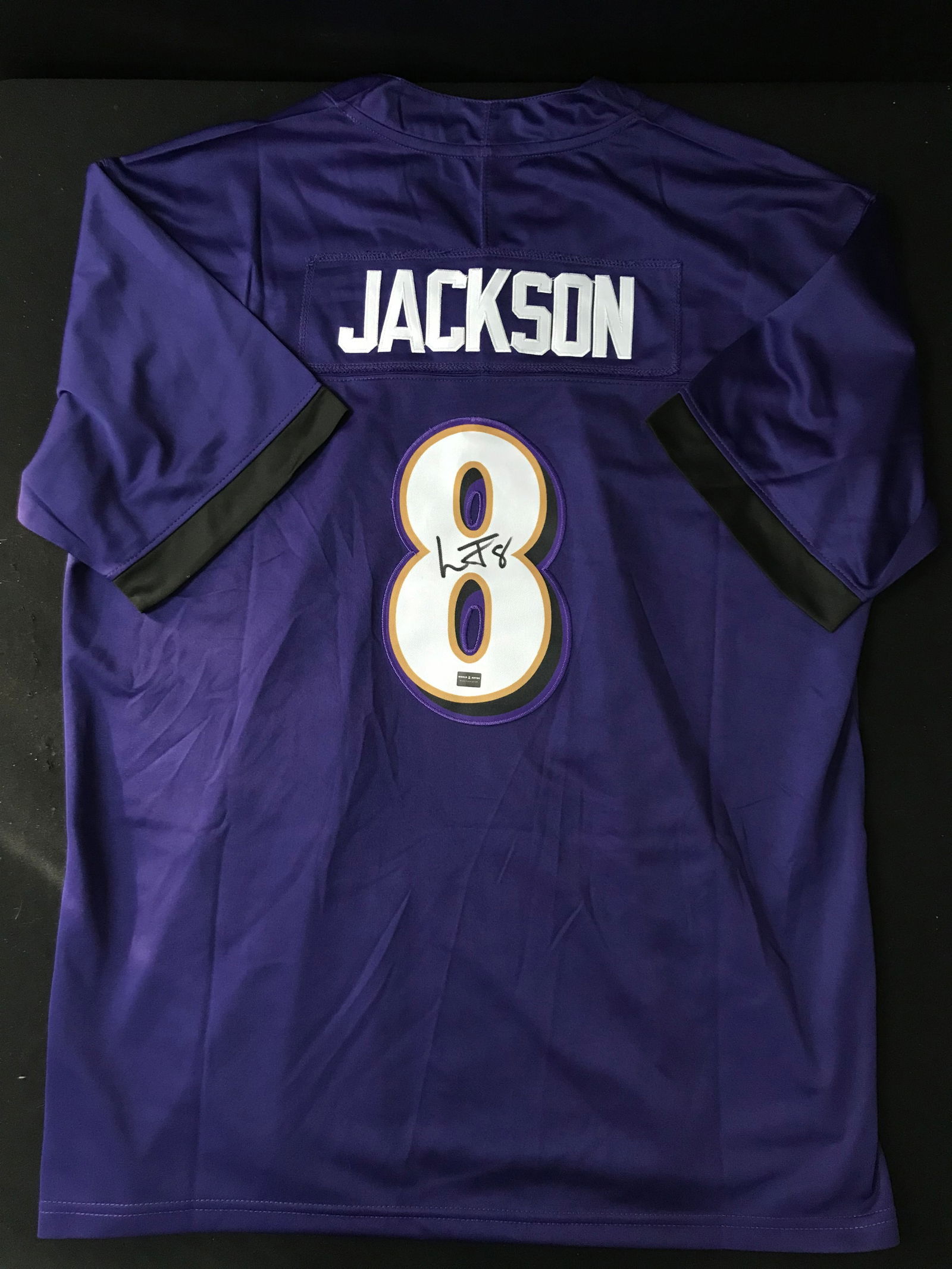 LAMAR JACKSON SIGNED BALTIMORE RAVENS JERSEY (WORLD AUTOS COA) (1 of 3)